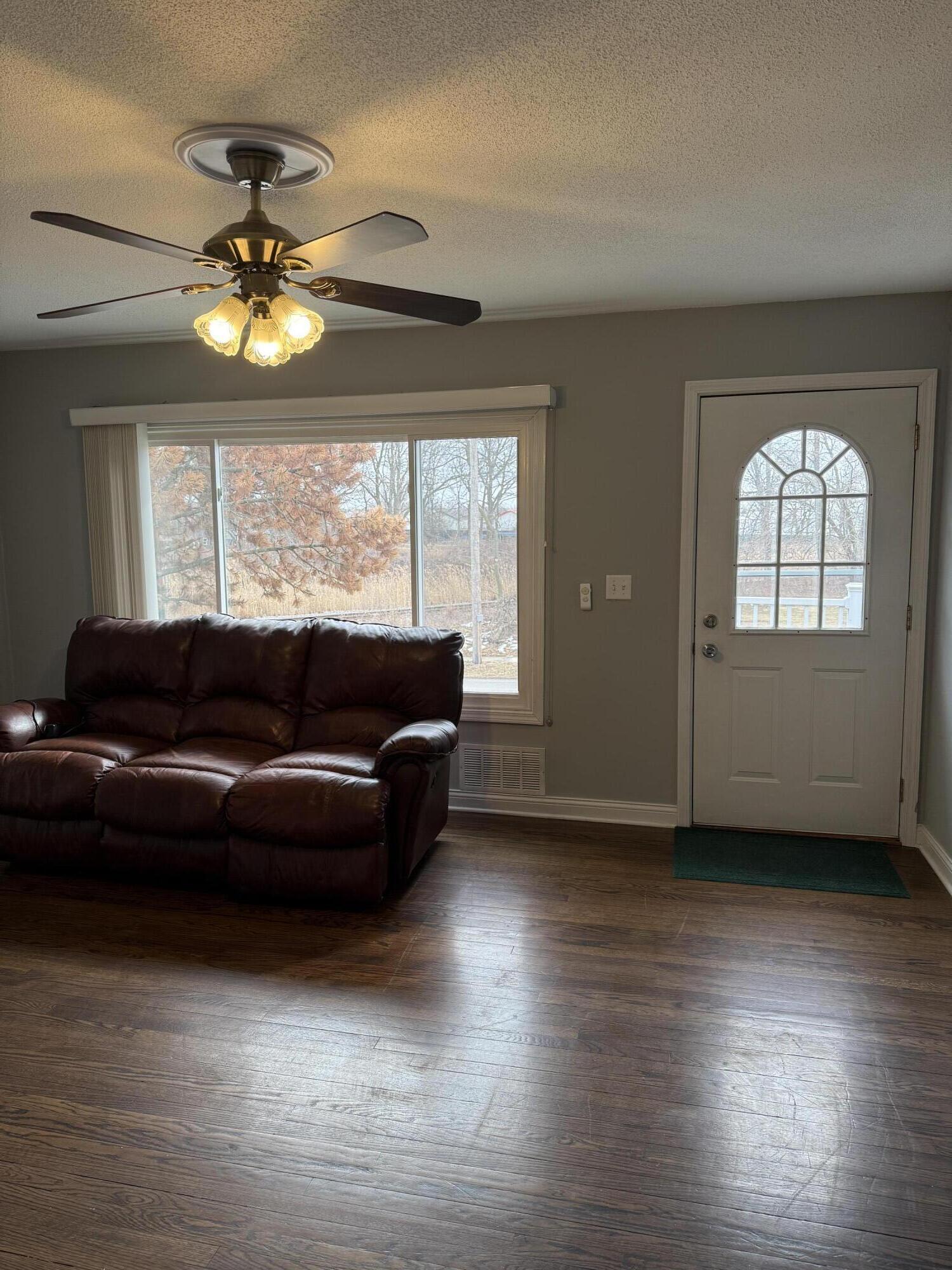 10920 Thielen Street, St. John, IN 46373; Image #13