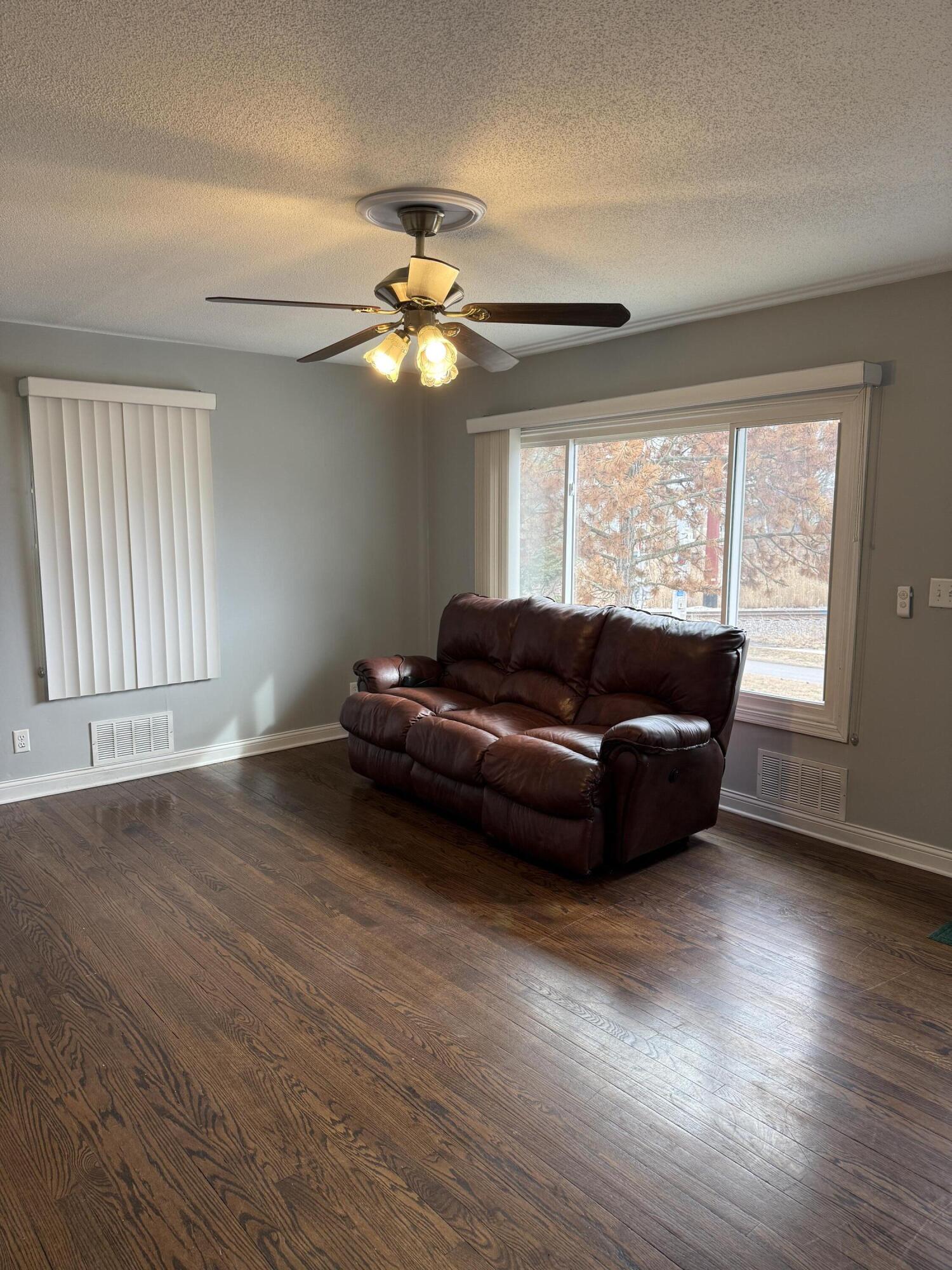 10920 Thielen Street, St. John, IN 46373; Image #14