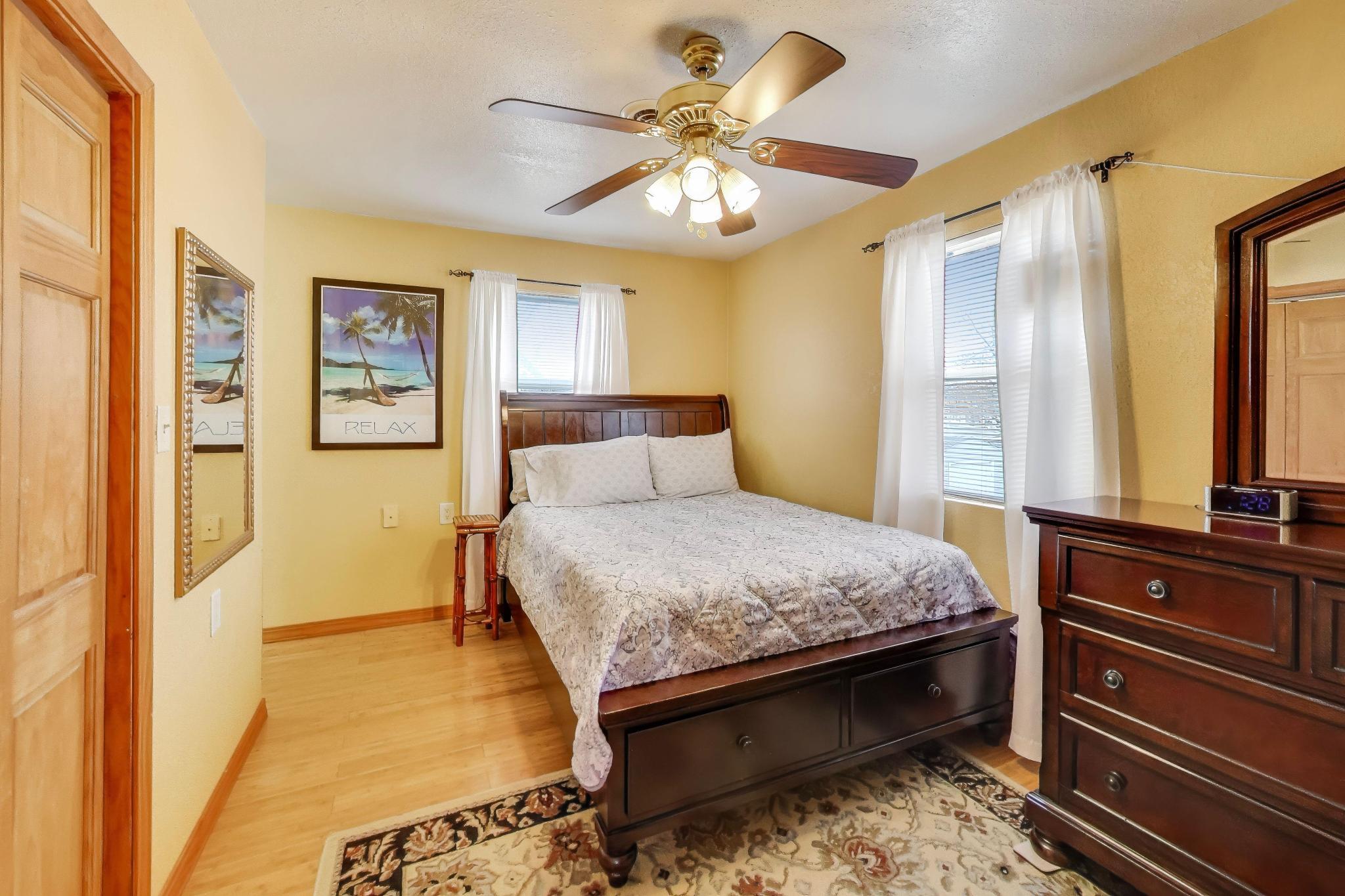 6720 Carolina Avenue, Hammond, IN 46323; Image #12