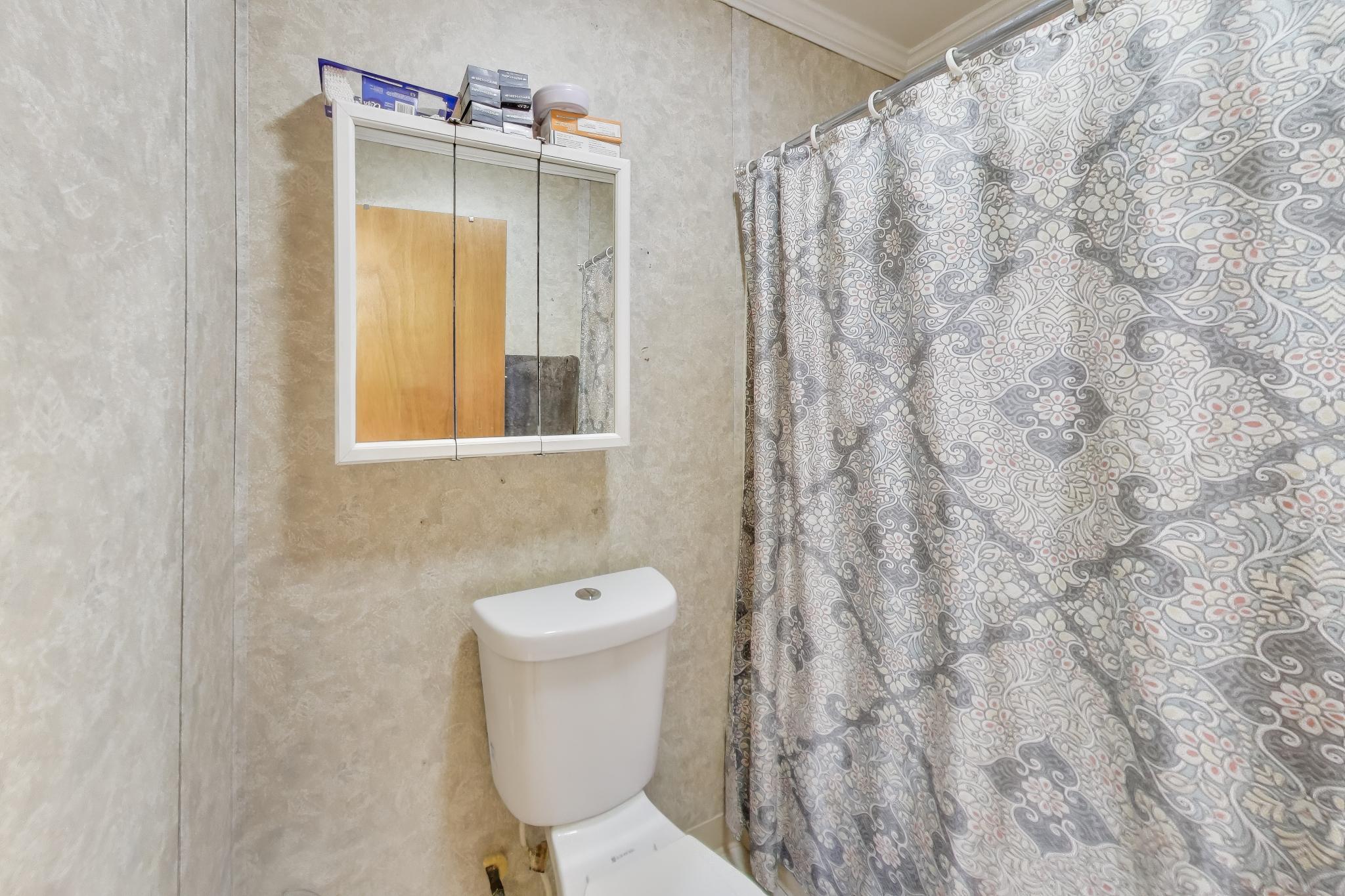 6720 Carolina Avenue, Hammond, IN 46323; Image #15