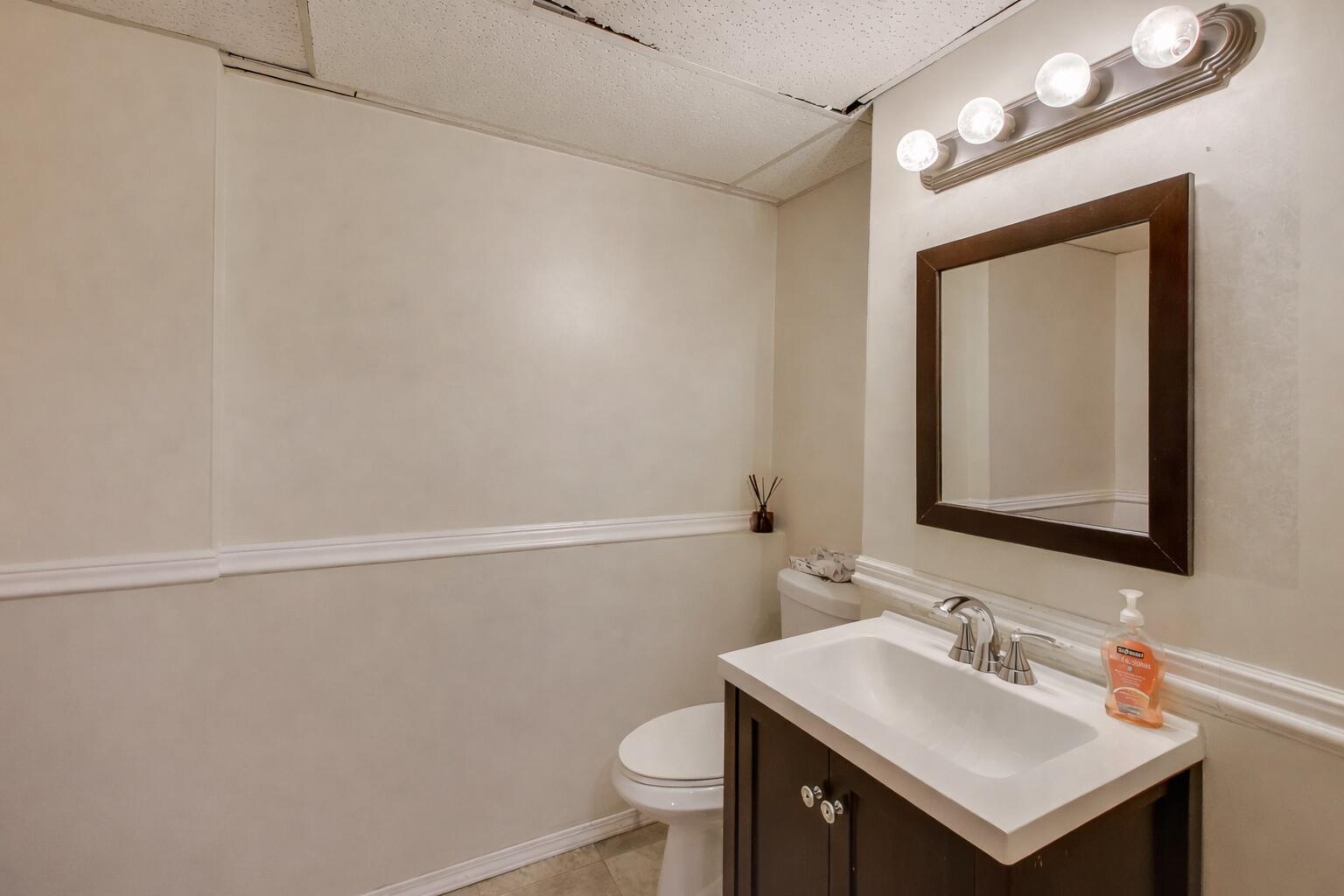 6720 Carolina Avenue, Hammond, IN 46323; Image #24