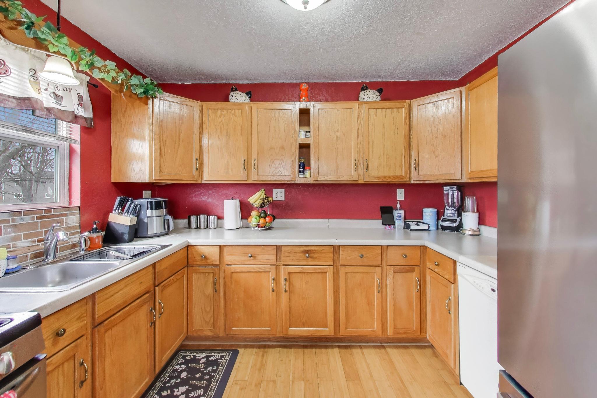 6720 Carolina Avenue, Hammond, IN 46323; Image #9