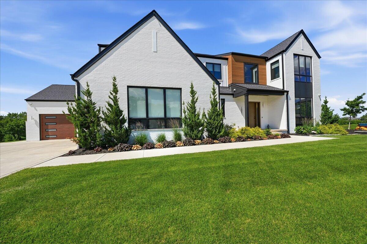 10092 Tall Grass Trail, St. John, IN 46373; Image #6