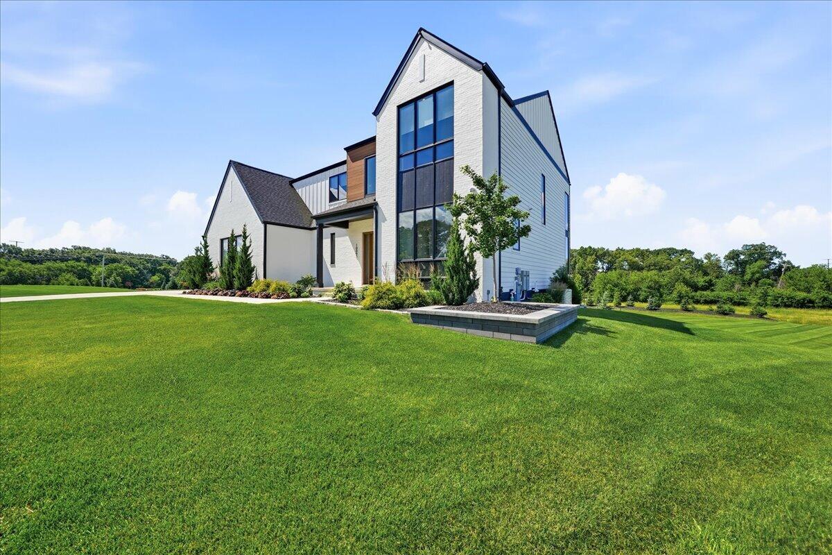 10092 Tall Grass Trail, St. John, IN 46373; Image #7