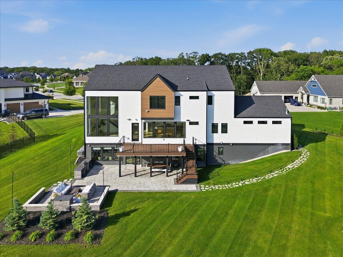 10092 Tall Grass Trail, St. John, IN 46373; Image #92