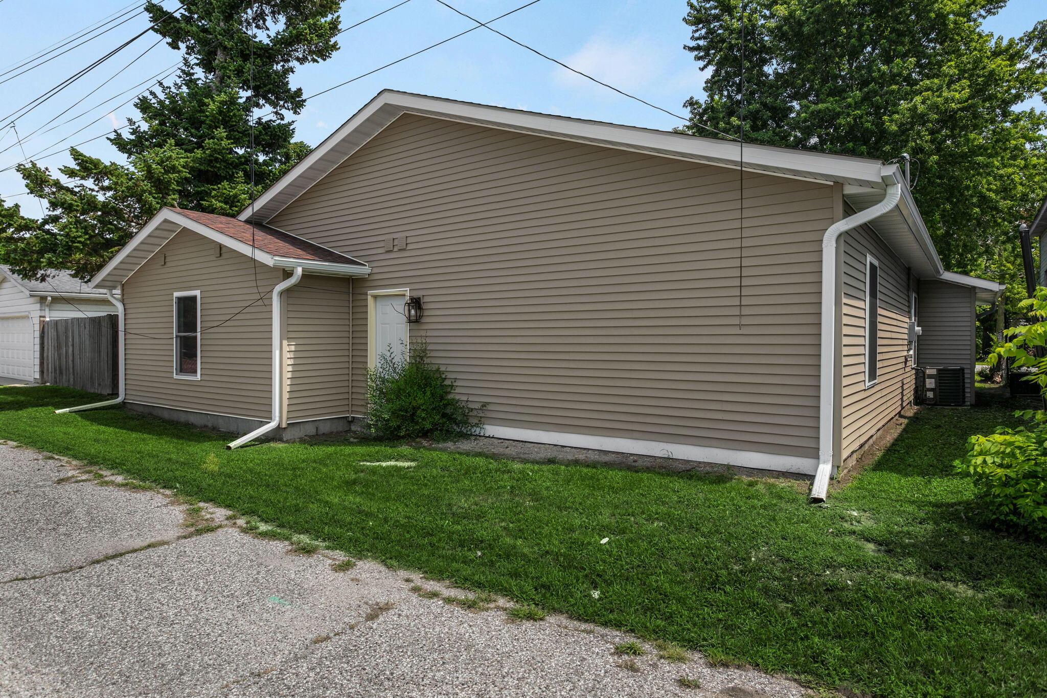 120 Grace Street, Michigan City, IN 46360; Image #35