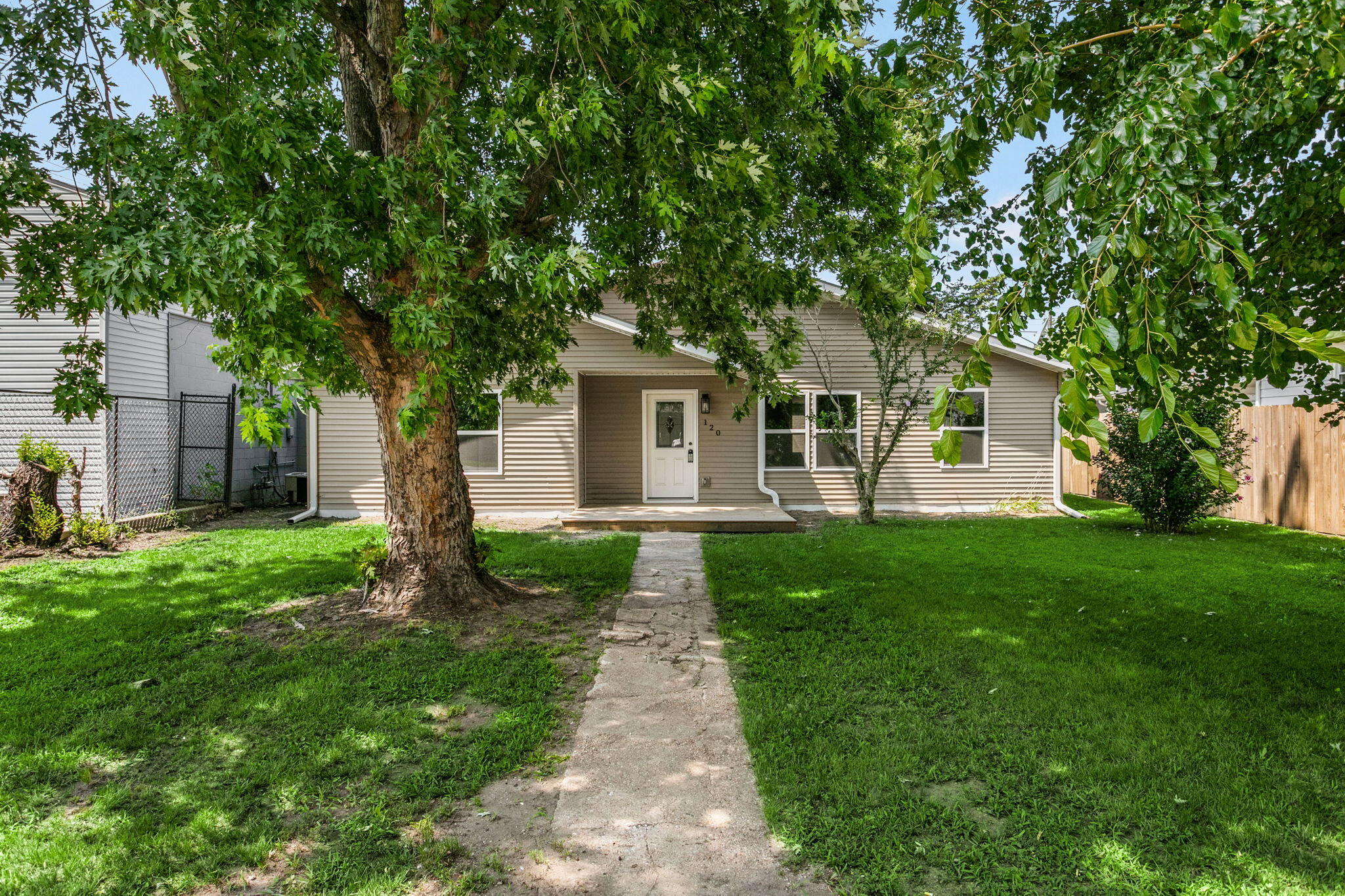 120 Grace Street, Michigan City, IN 46360; Image #36