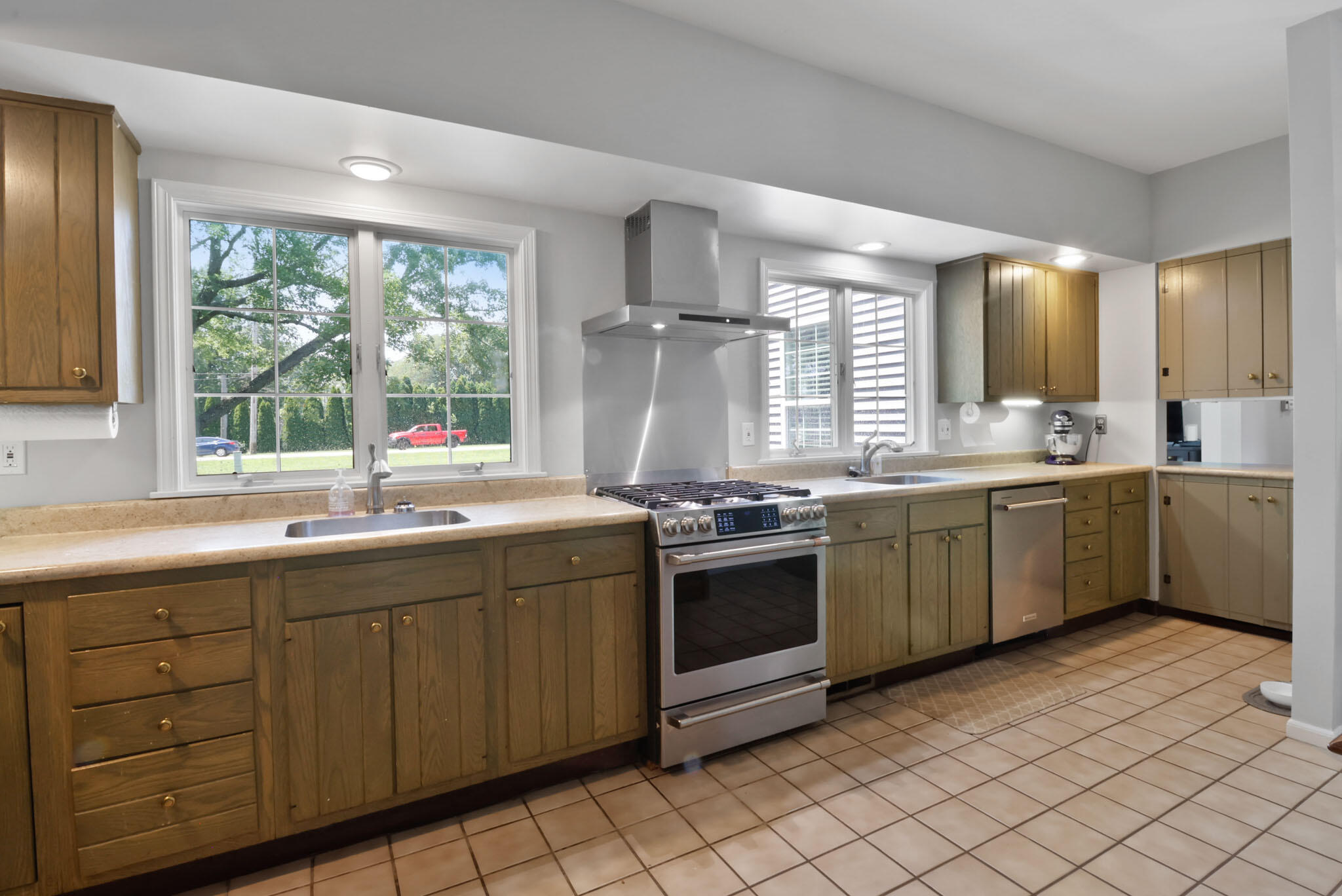 12819 Grant Street, Crown Point, IN 46307; Image #13