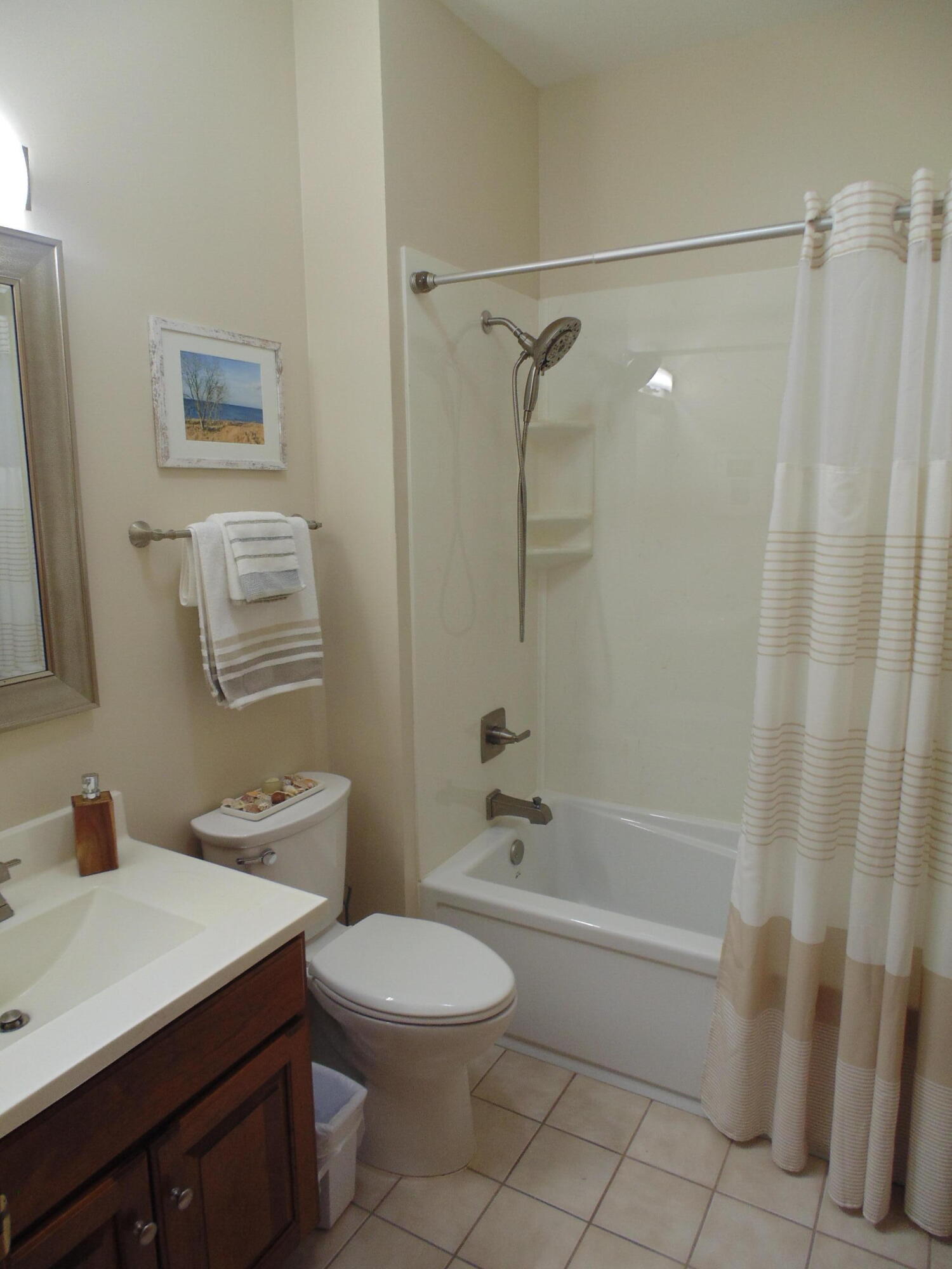 8508 Pine Avenue, Gary, IN 46403; Image #23
