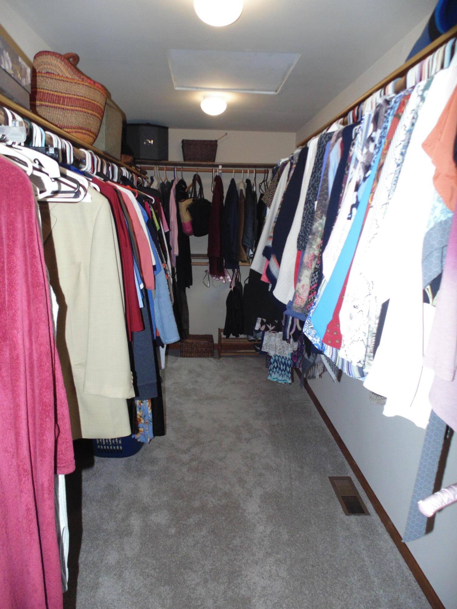 8508 Pine Avenue, Gary, IN 46403; Image #38