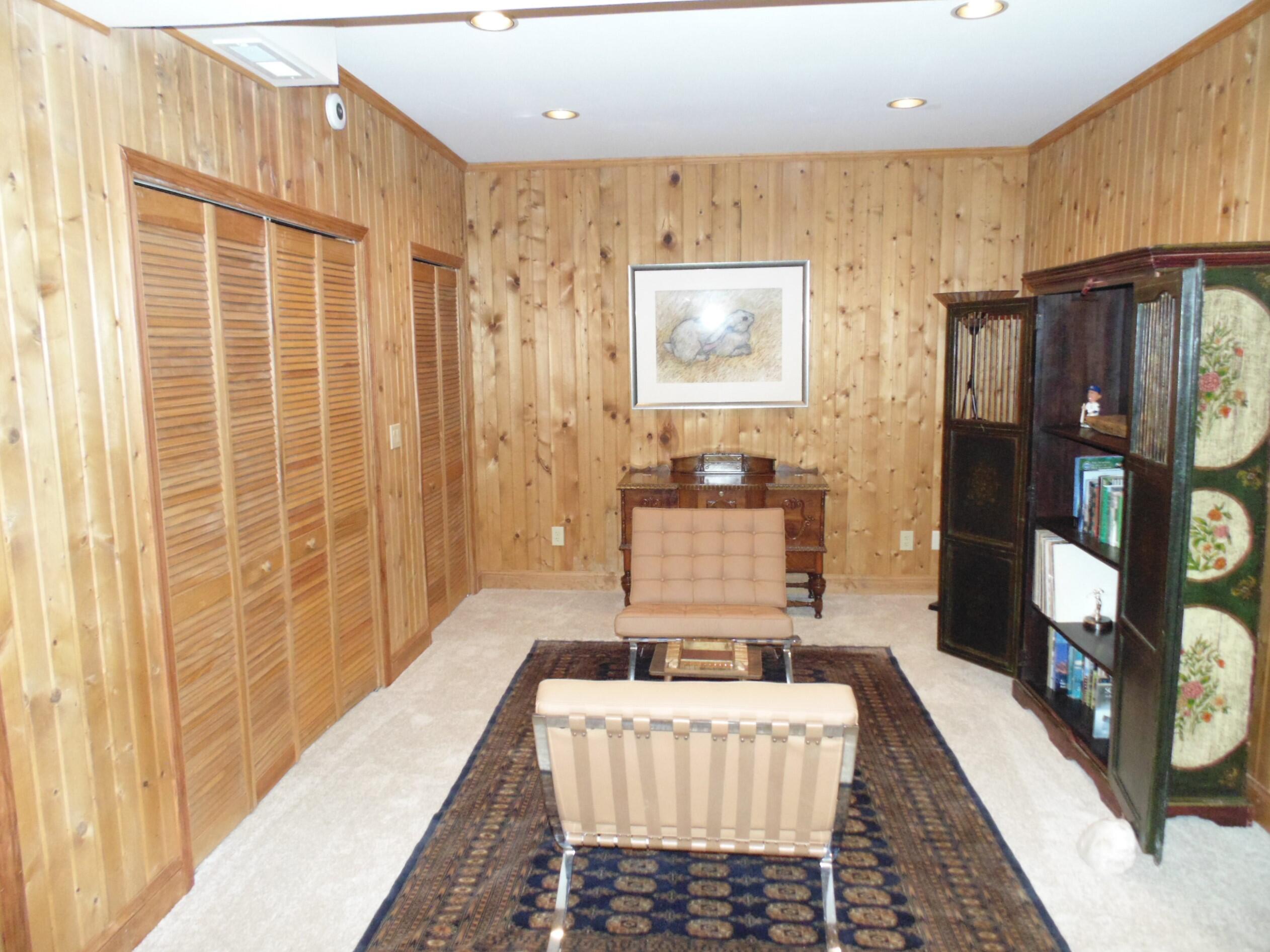 8508 Pine Avenue, Gary, IN 46403; Image #43