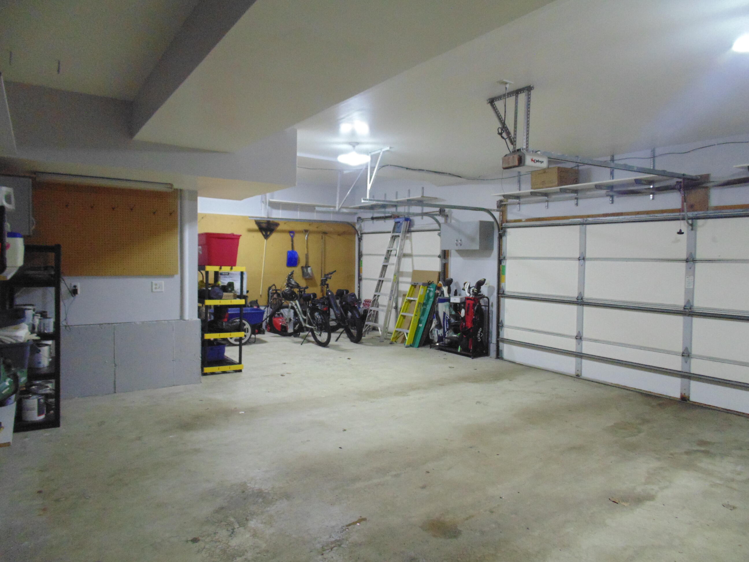 8508 Pine Avenue, Gary, IN 46403; Image #45