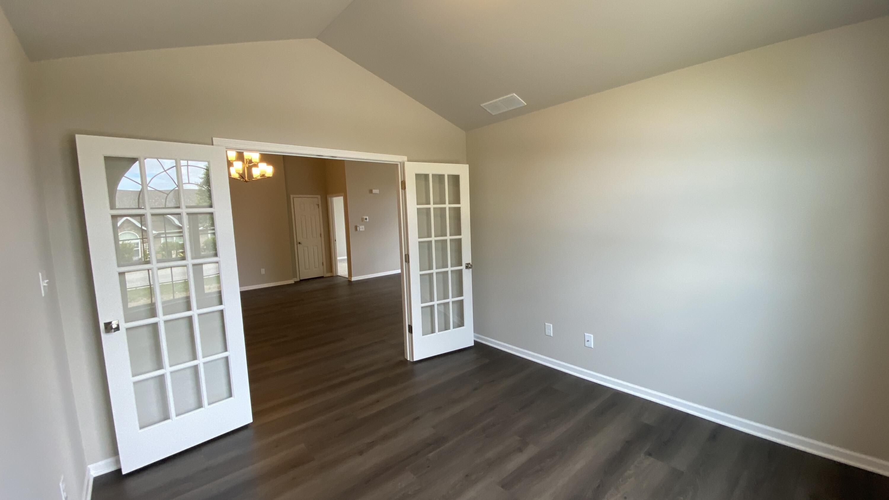 5600 Fountain Circle, Winfield, IN 46307; Image #24