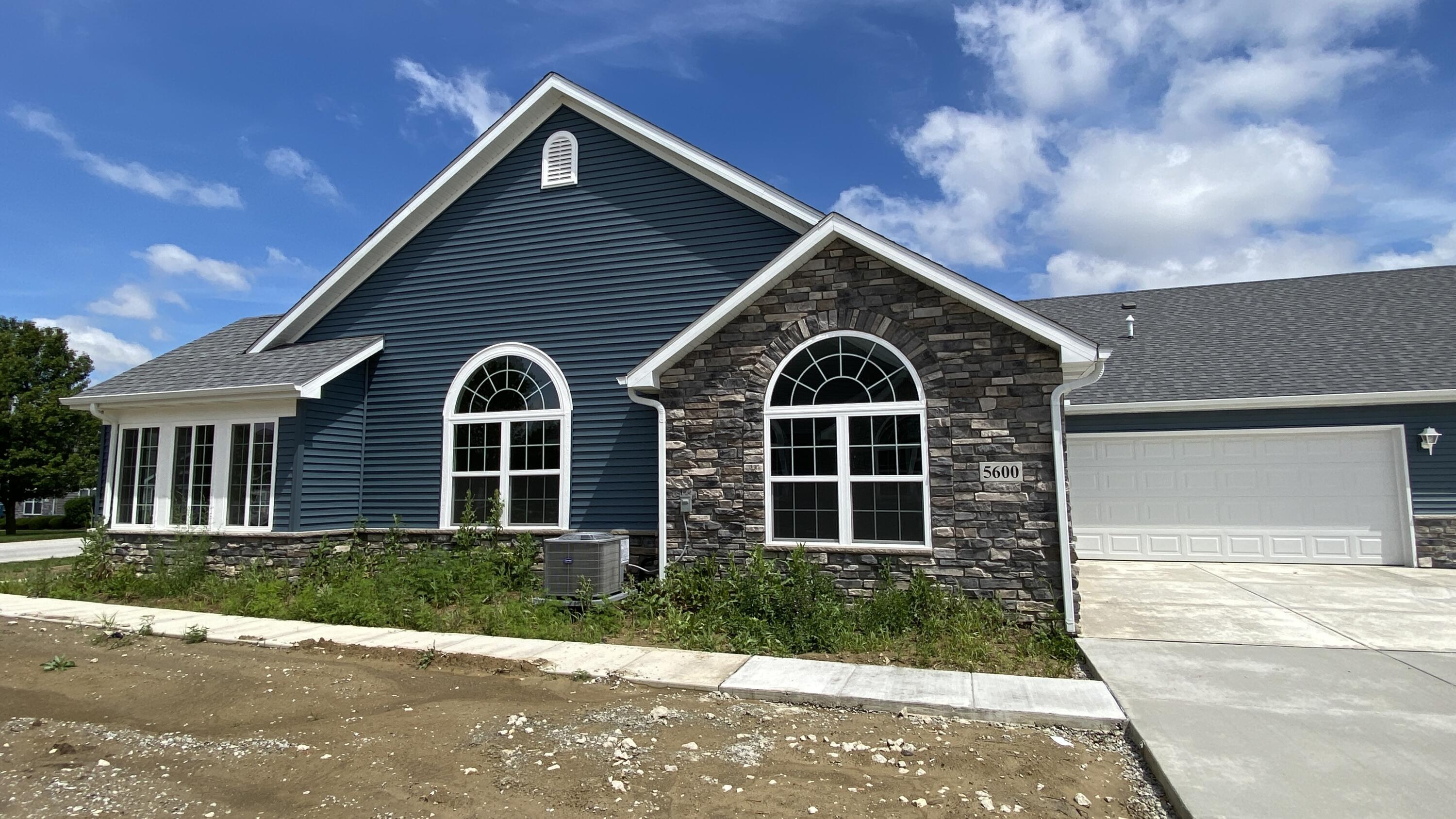 5600 Fountain Circle, Winfield, IN 46307; Image #53