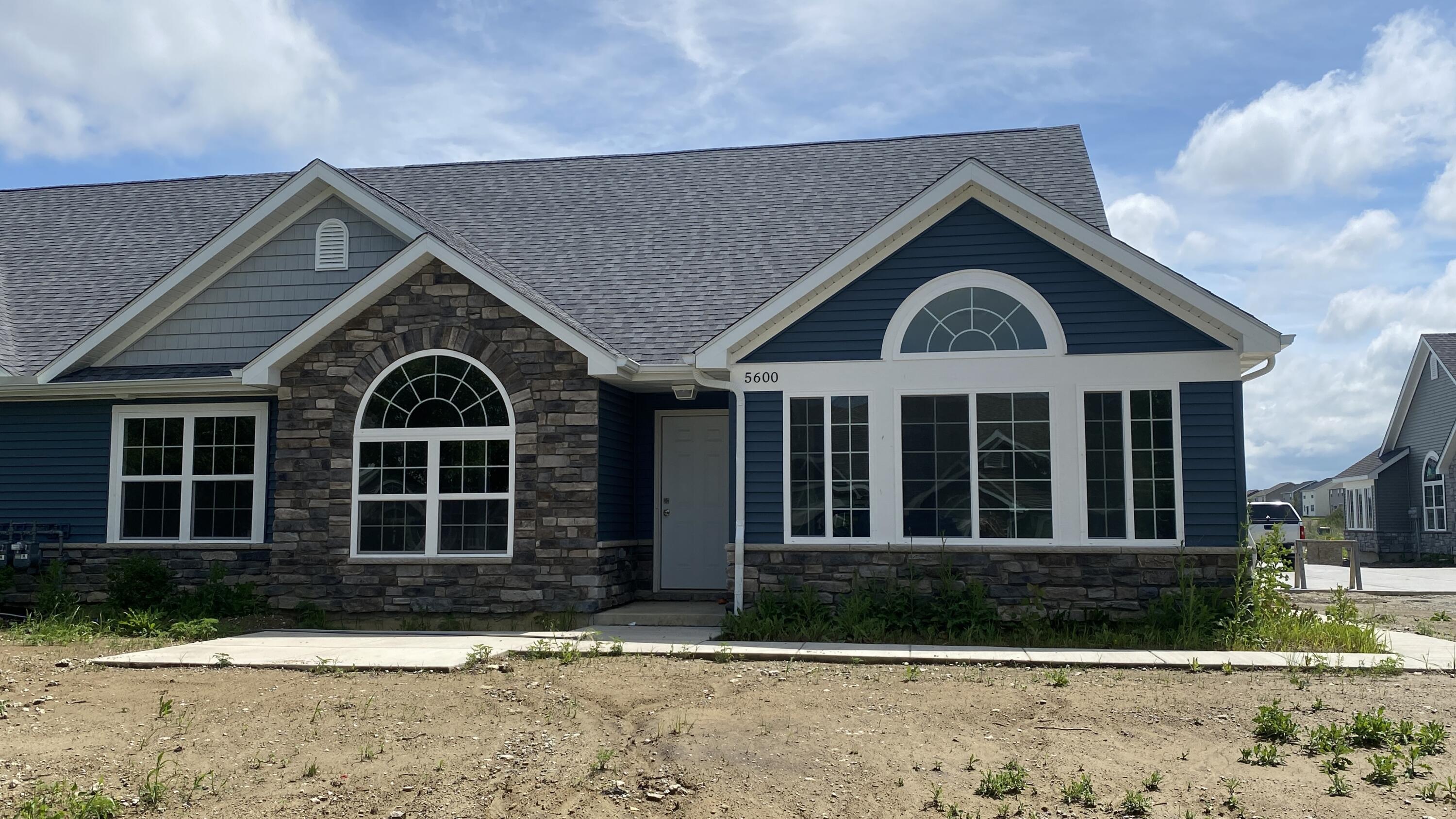 5600 Fountain Circle, Winfield, IN 46307; Image #74
