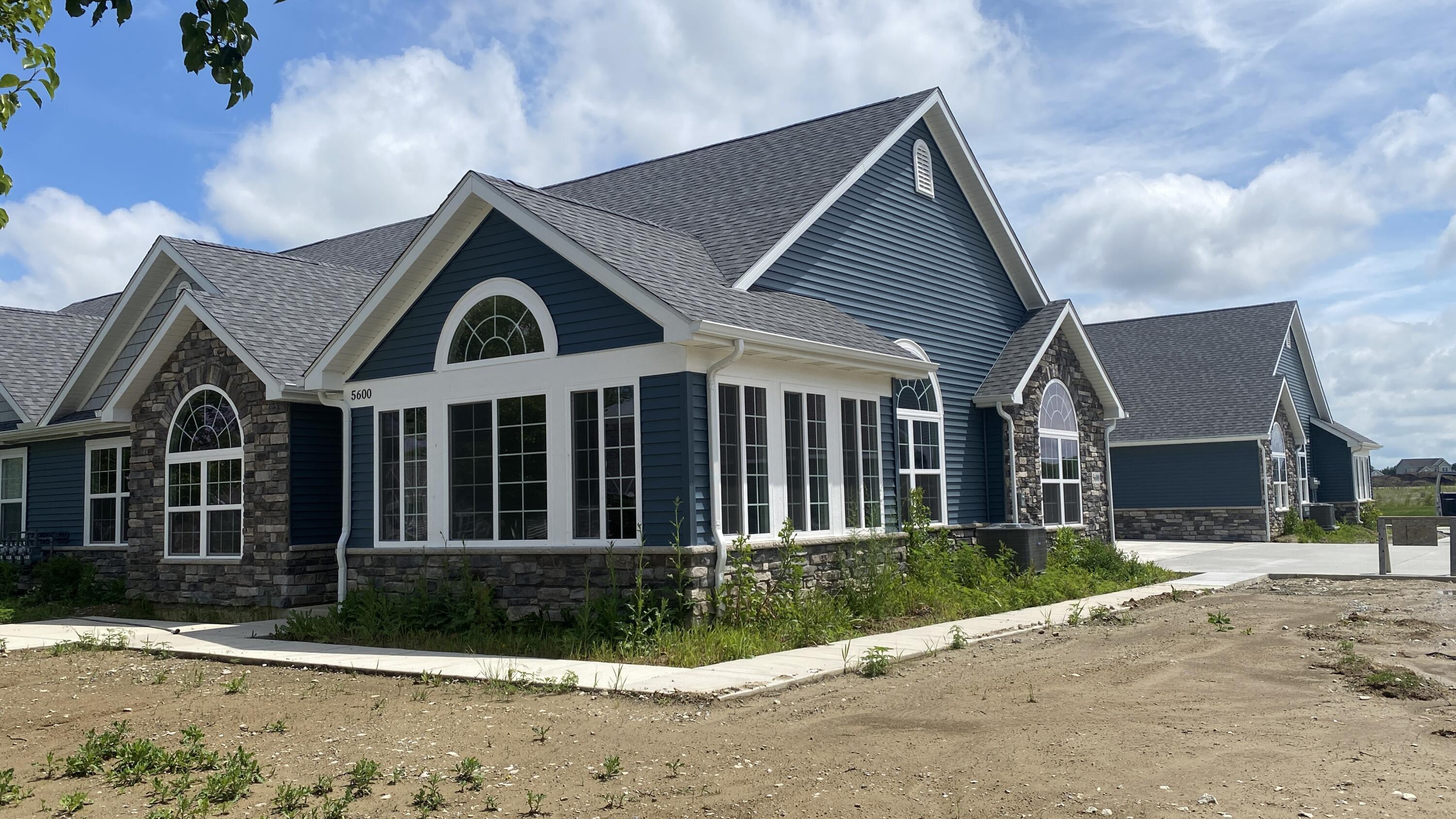 5600 Fountain Circle, Winfield, IN 46307; Image #75