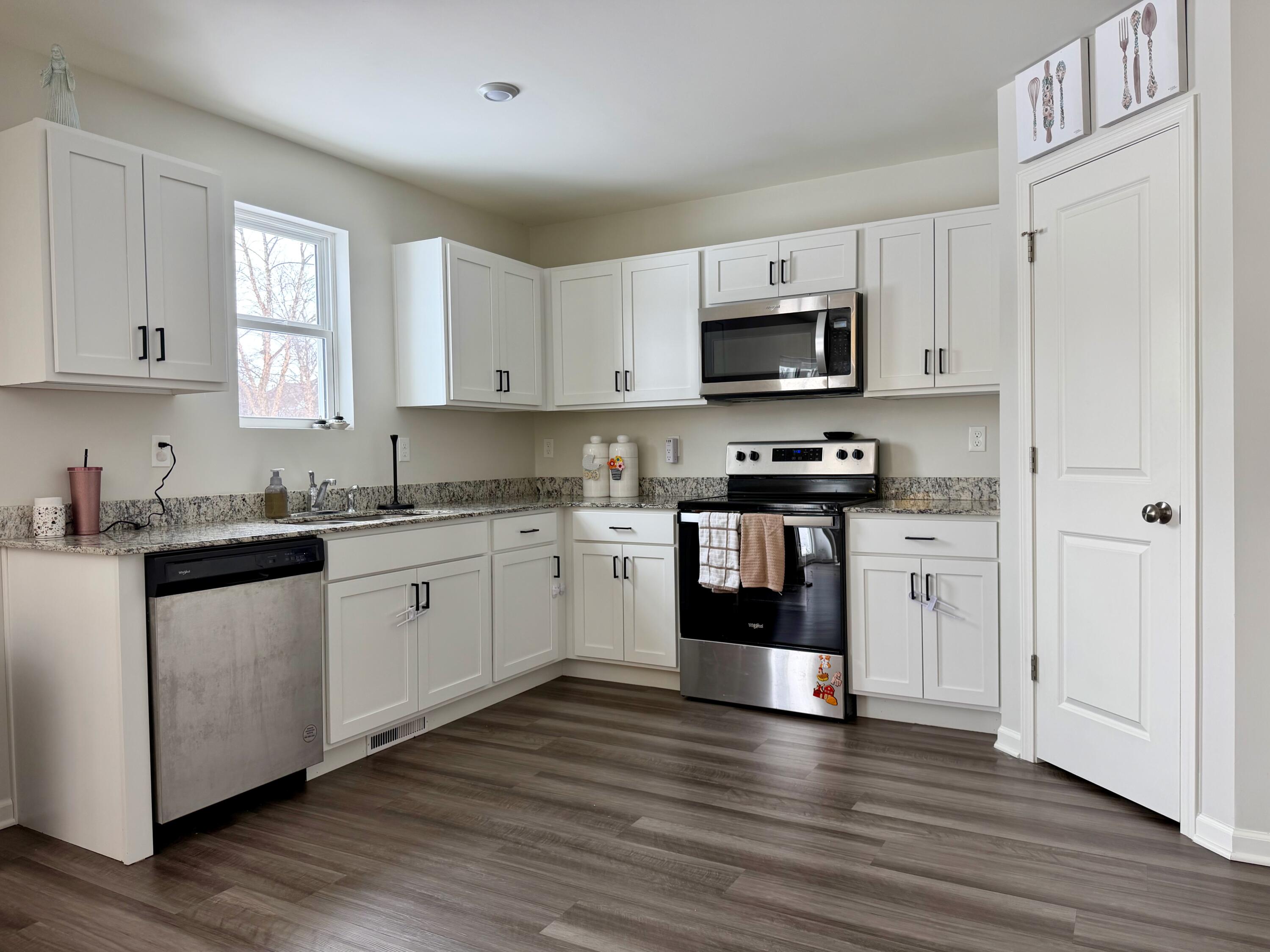 1829 S Creekside Court, Westville, IN 46391; Image #8