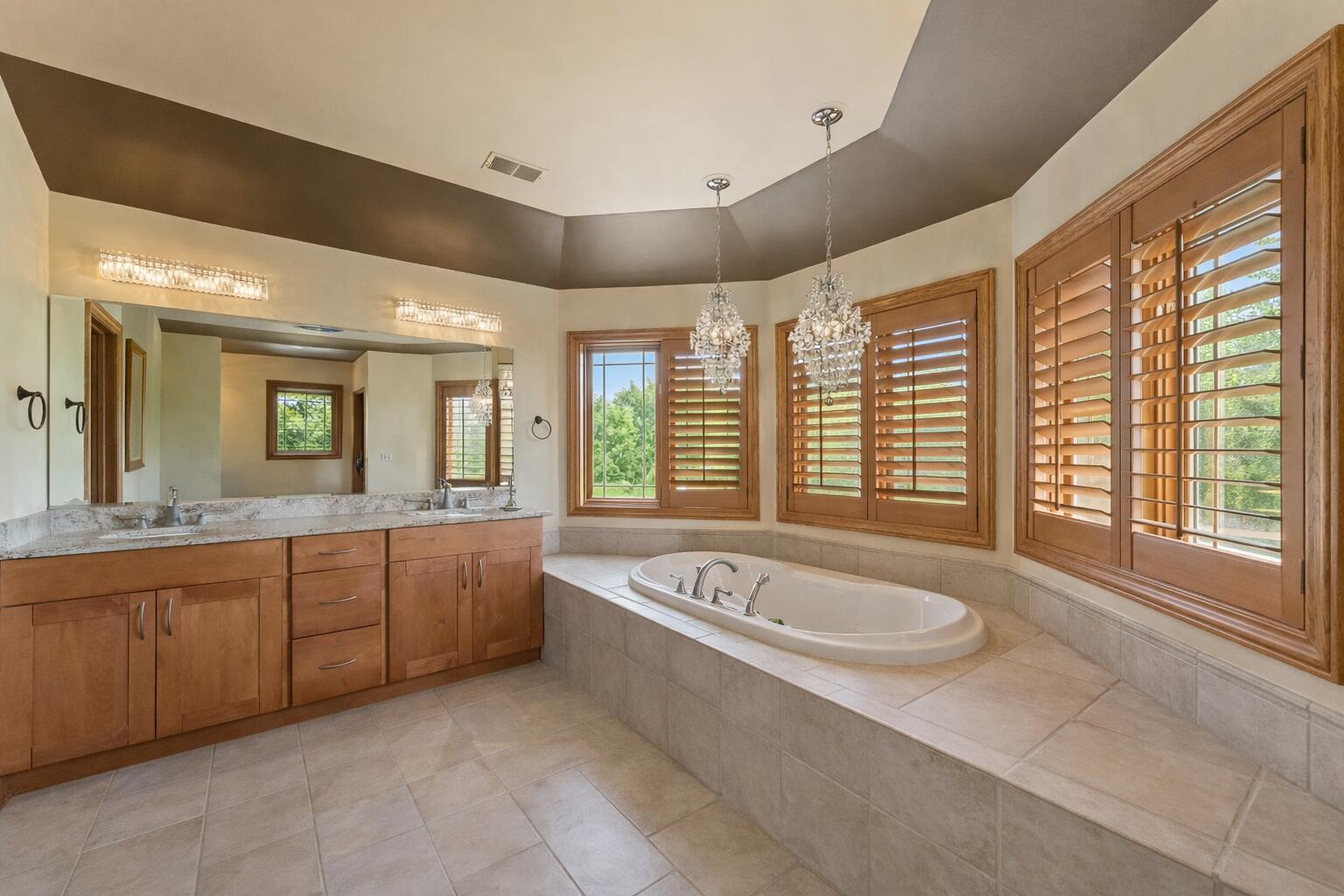 84 Liberty Lakes Drive, Valparaiso, IN 46385; Image #17