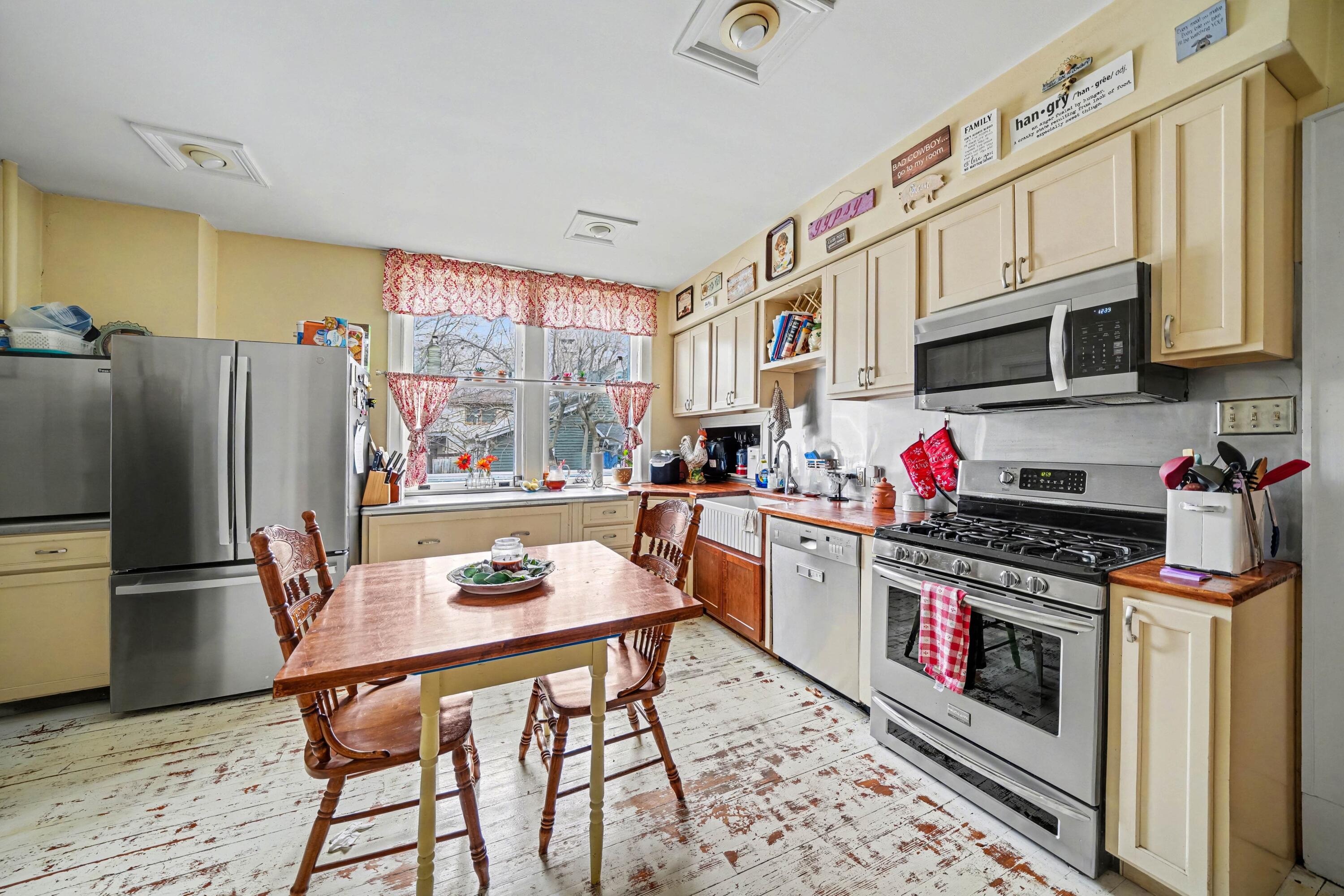 616 C Street, La Porte, IN 46350; Image #23