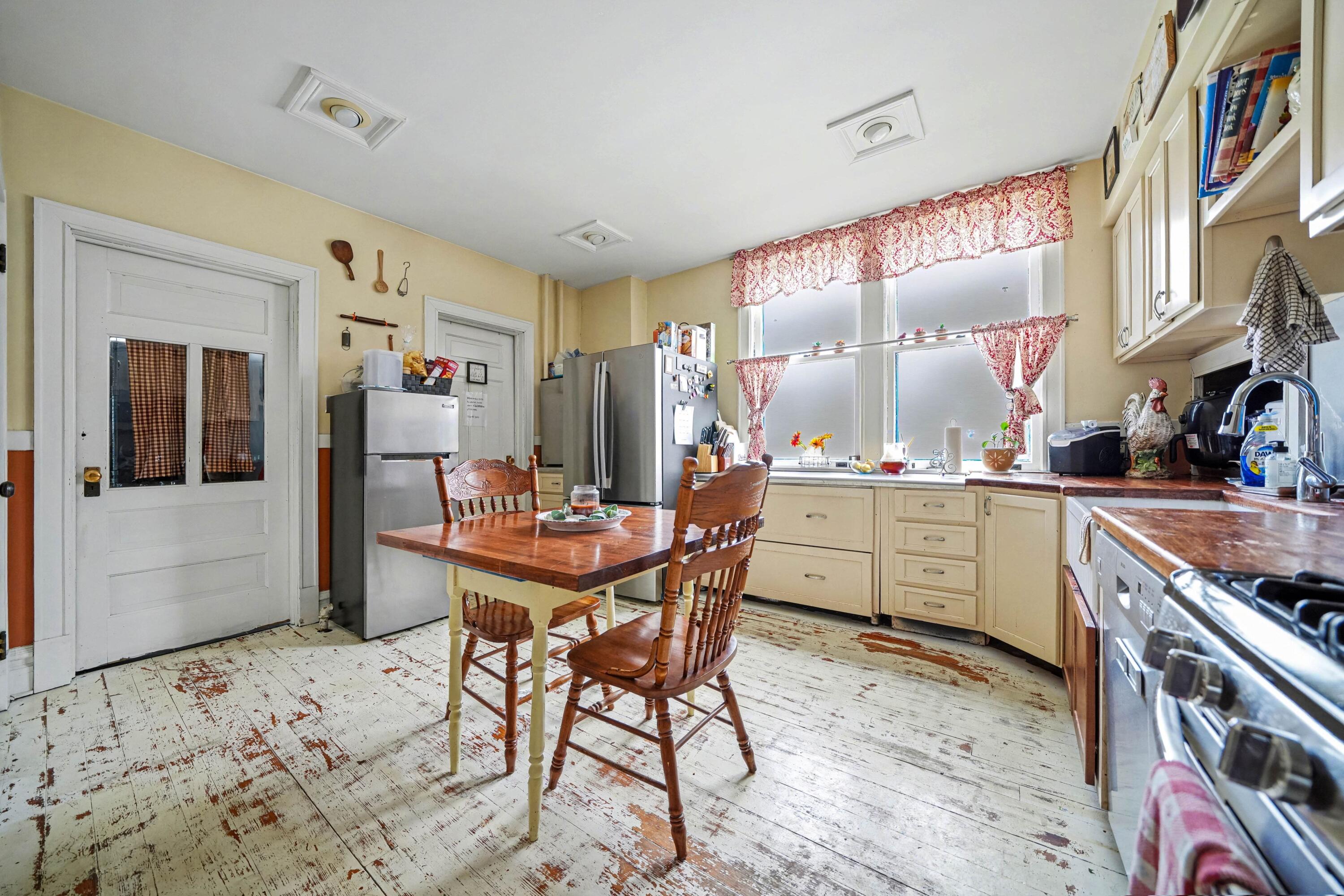 616 C Street, La Porte, IN 46350; Image #25
