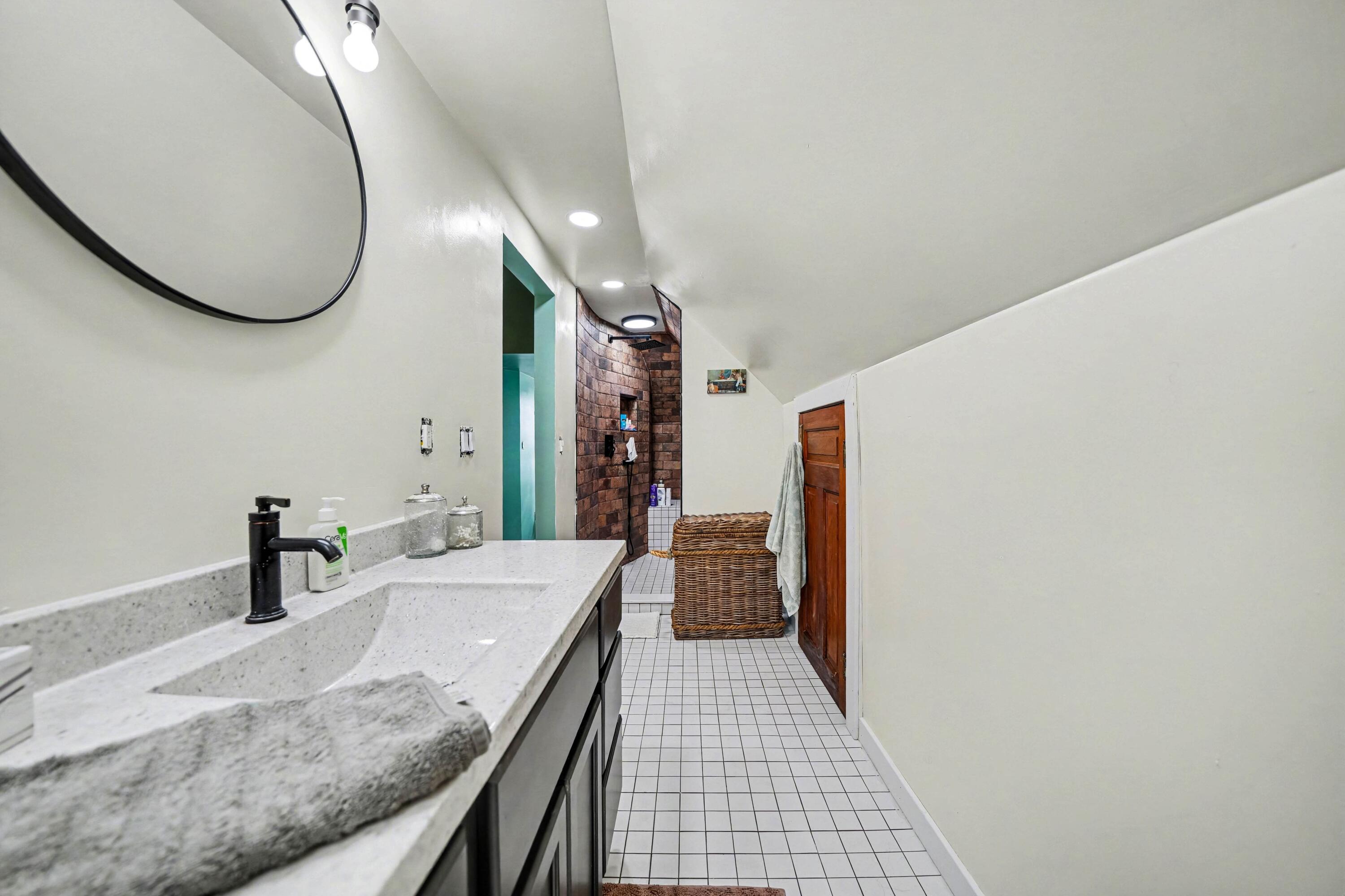 616 C Street, La Porte, IN 46350; Image #38