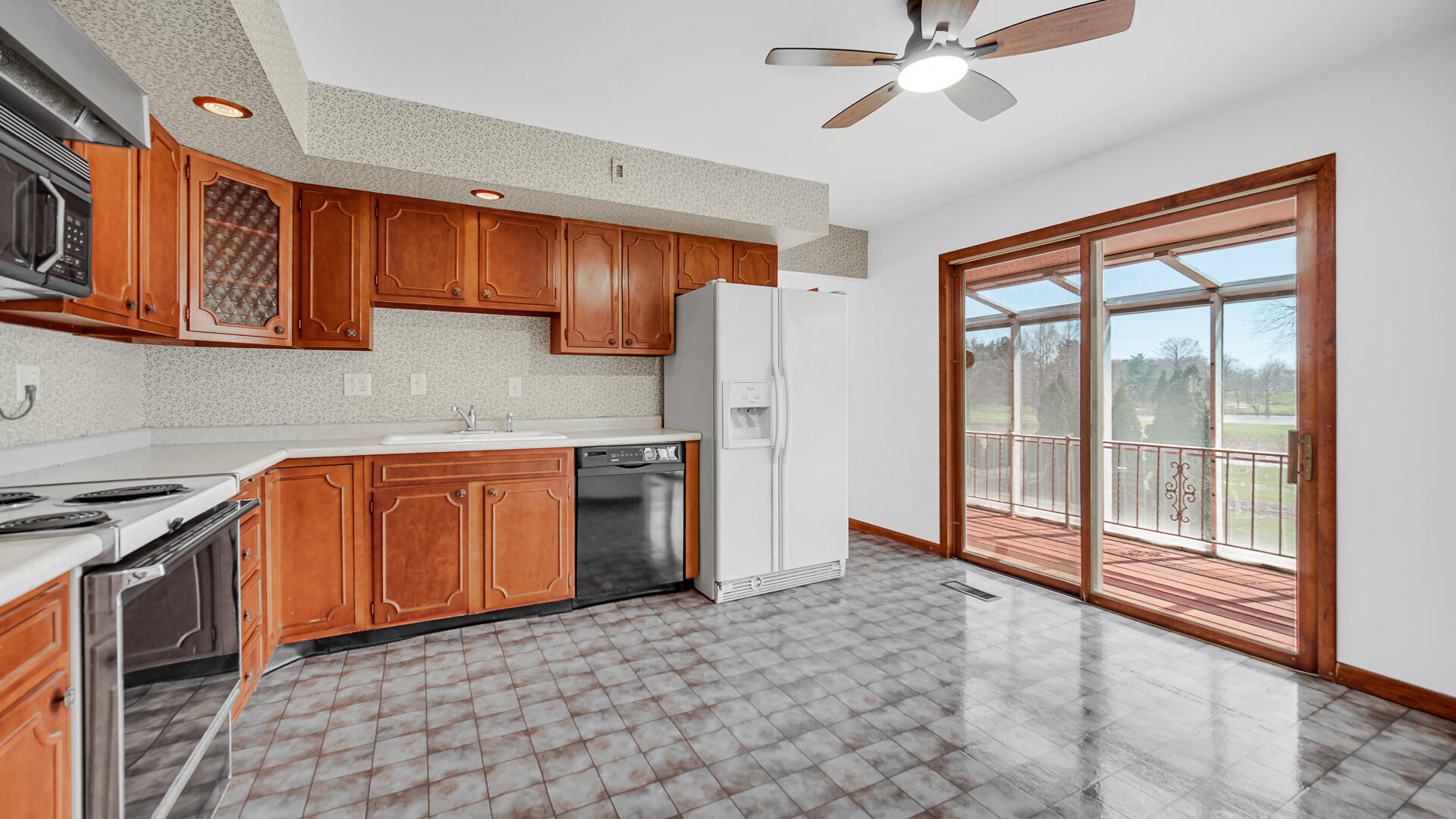 2212 Southwest Road, La Porte, IN 46350; Image #19