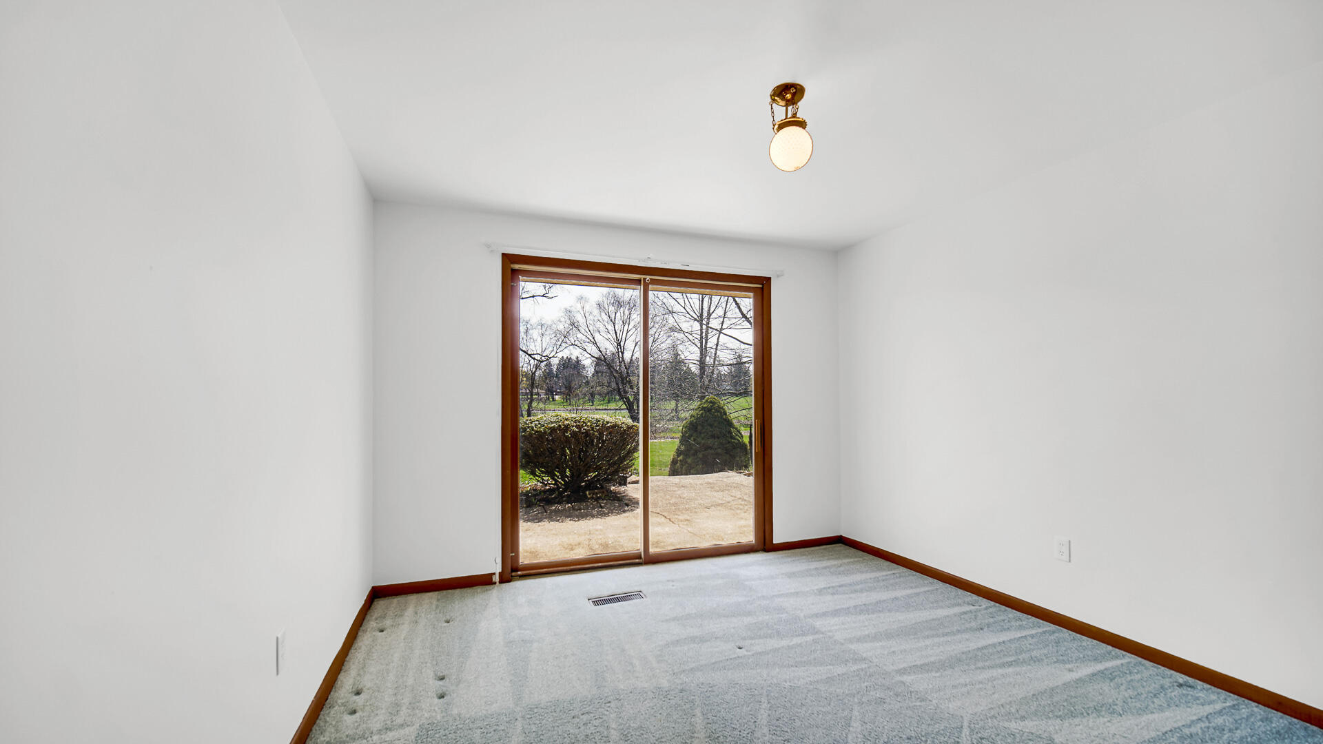 2212 Southwest Road, La Porte, IN 46350; Image #29