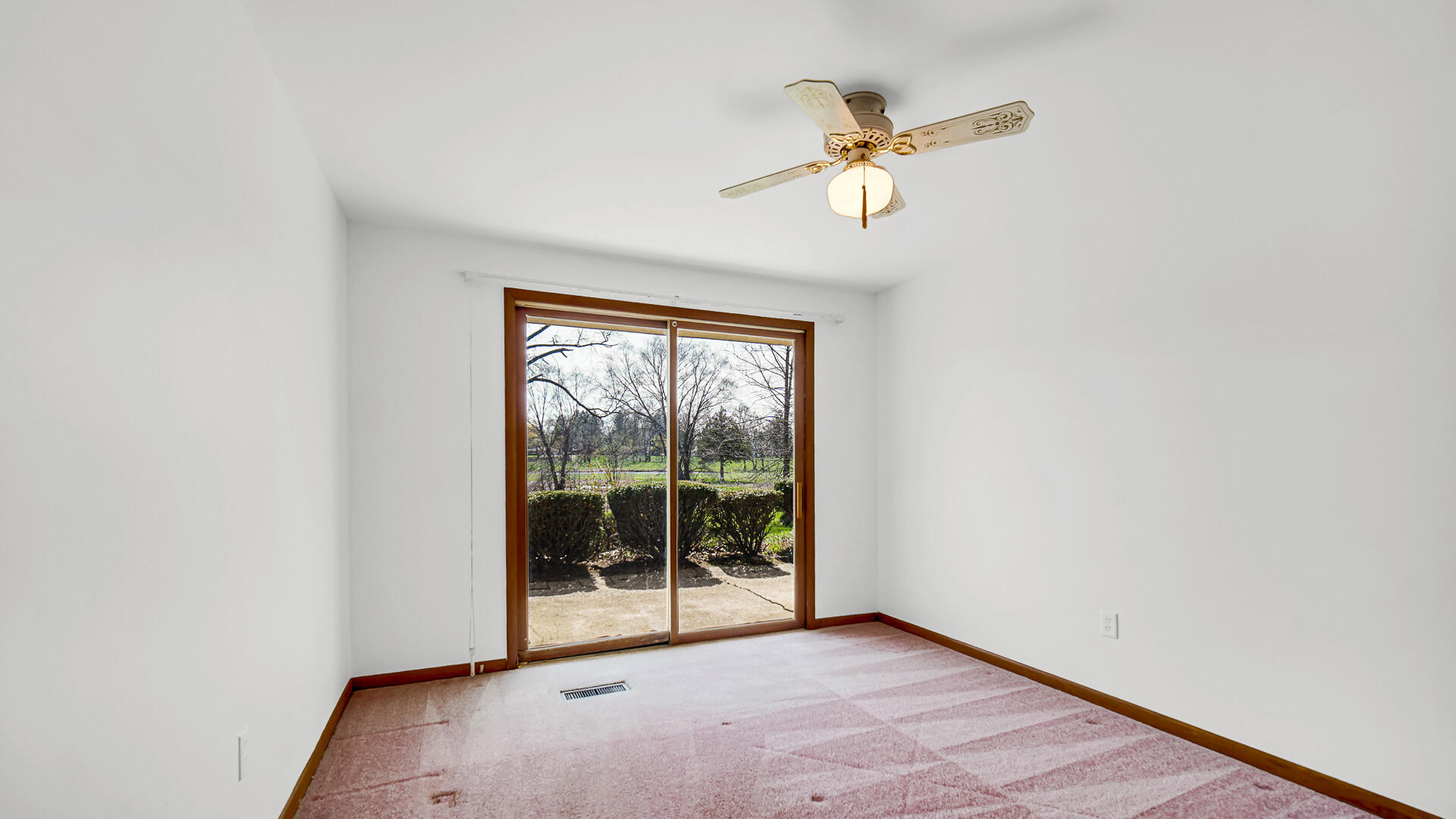 2212 Southwest Road, La Porte, IN 46350; Image #30