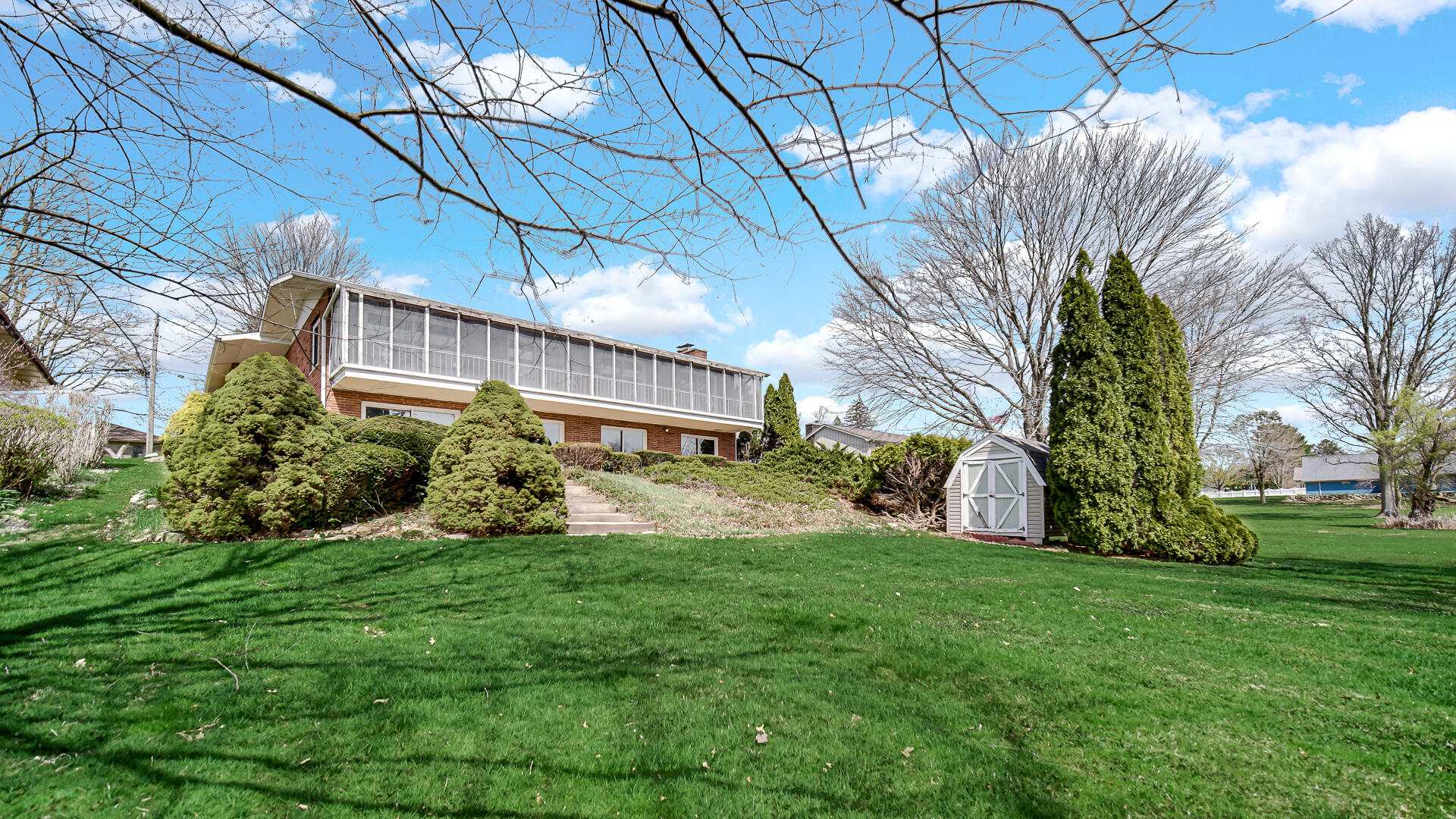 2212 Southwest Road, La Porte, IN 46350; Image #36