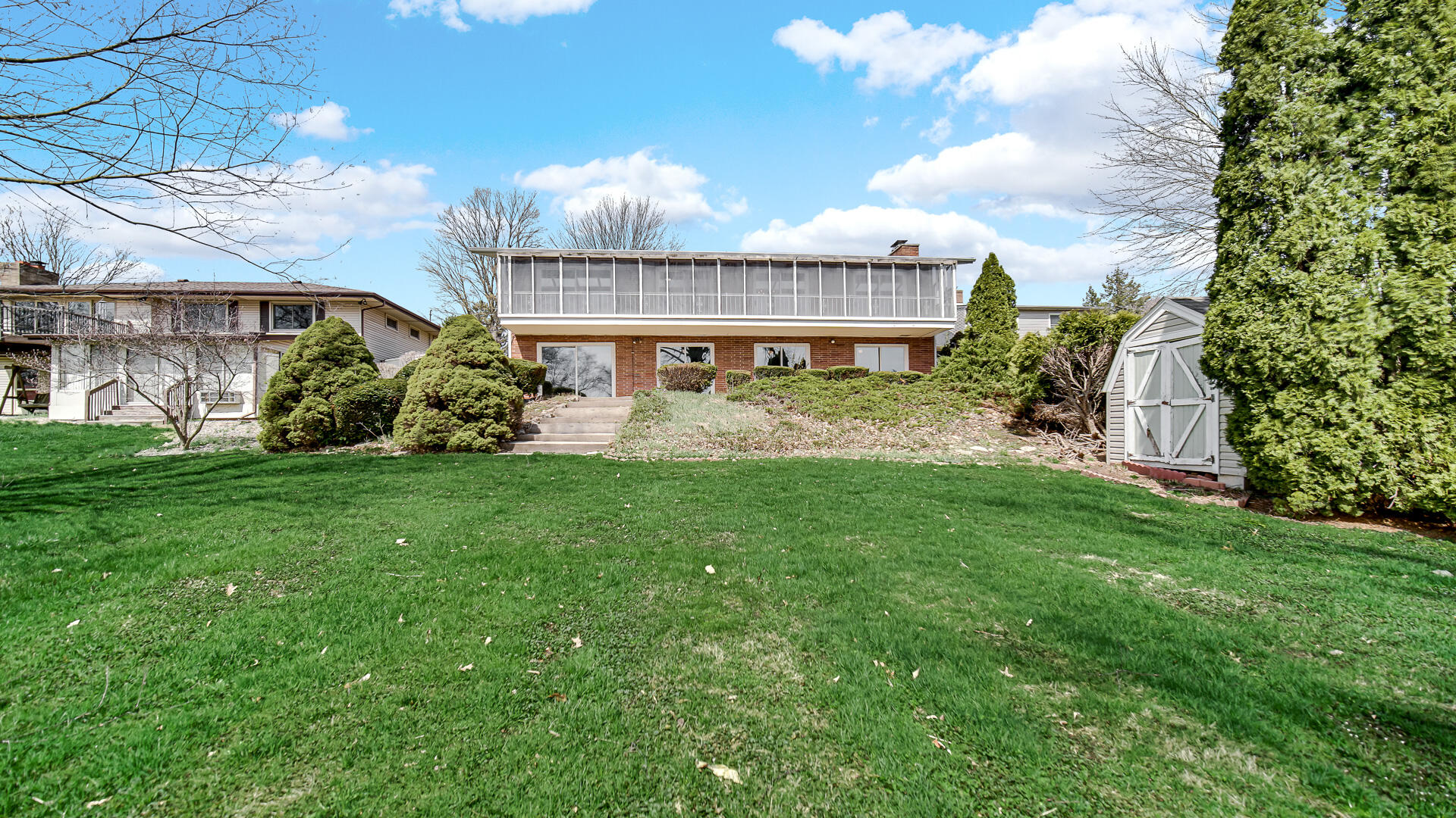 2212 Southwest Road, La Porte, IN 46350; Image #37