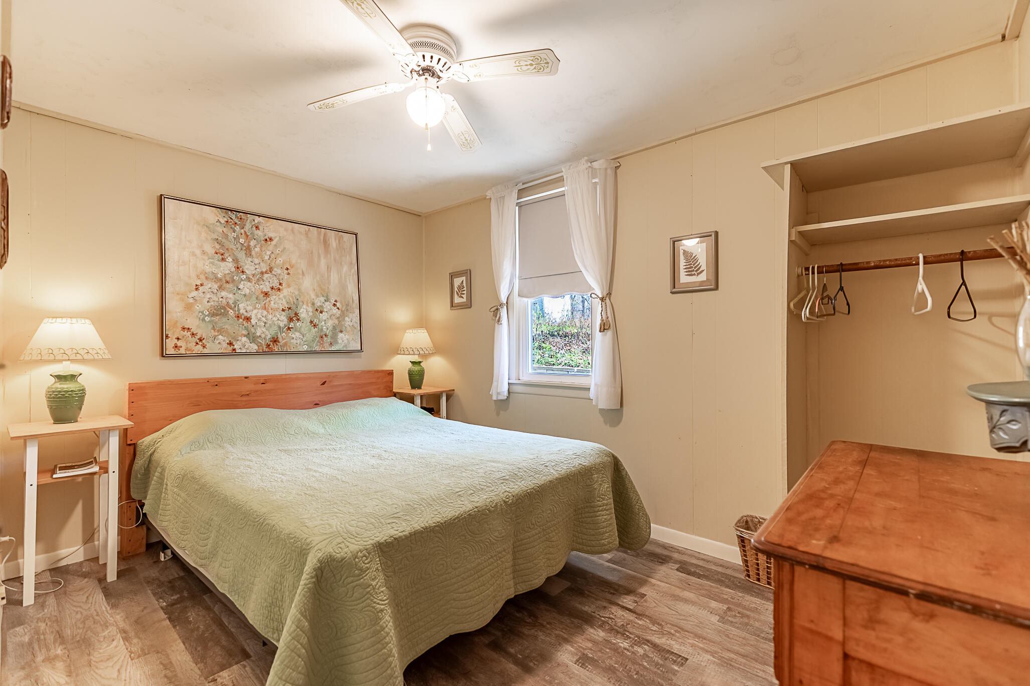 33 S Lake Shore County Road, Beverly Shores, IN 46301; Image #31