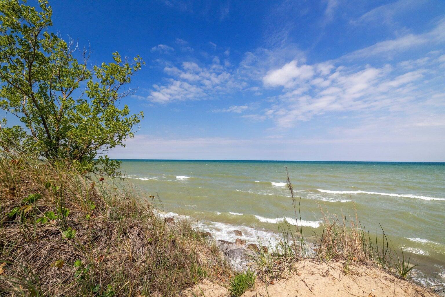 33 S Lake Shore County Road, Beverly Shores, IN 46301; Image #58