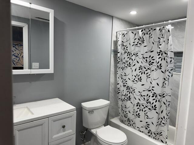 1960 M L King Drive, Gary, IN 46407; Image #14