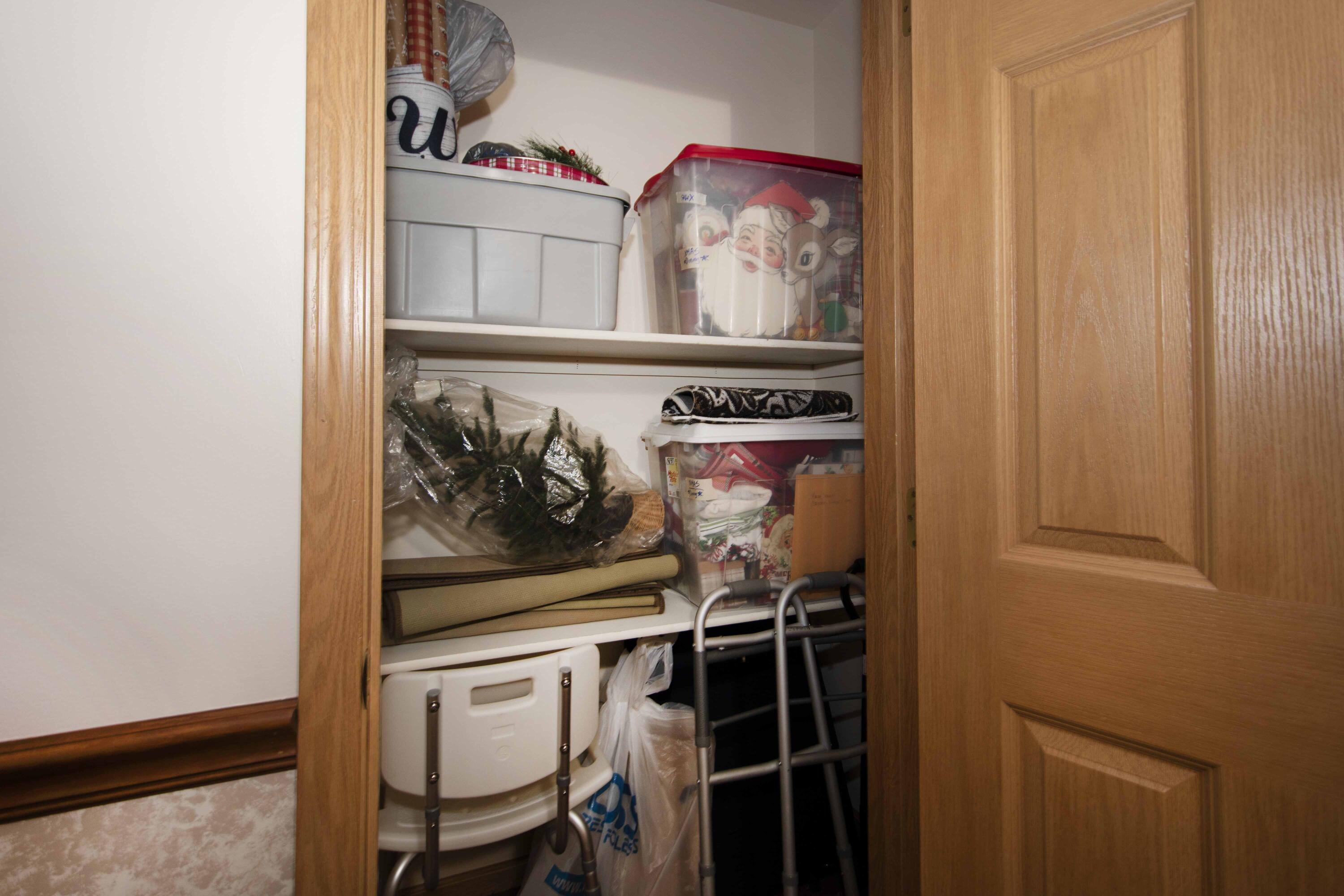 2009 W 75th Place, Merrillville, IN 46410; Image #19