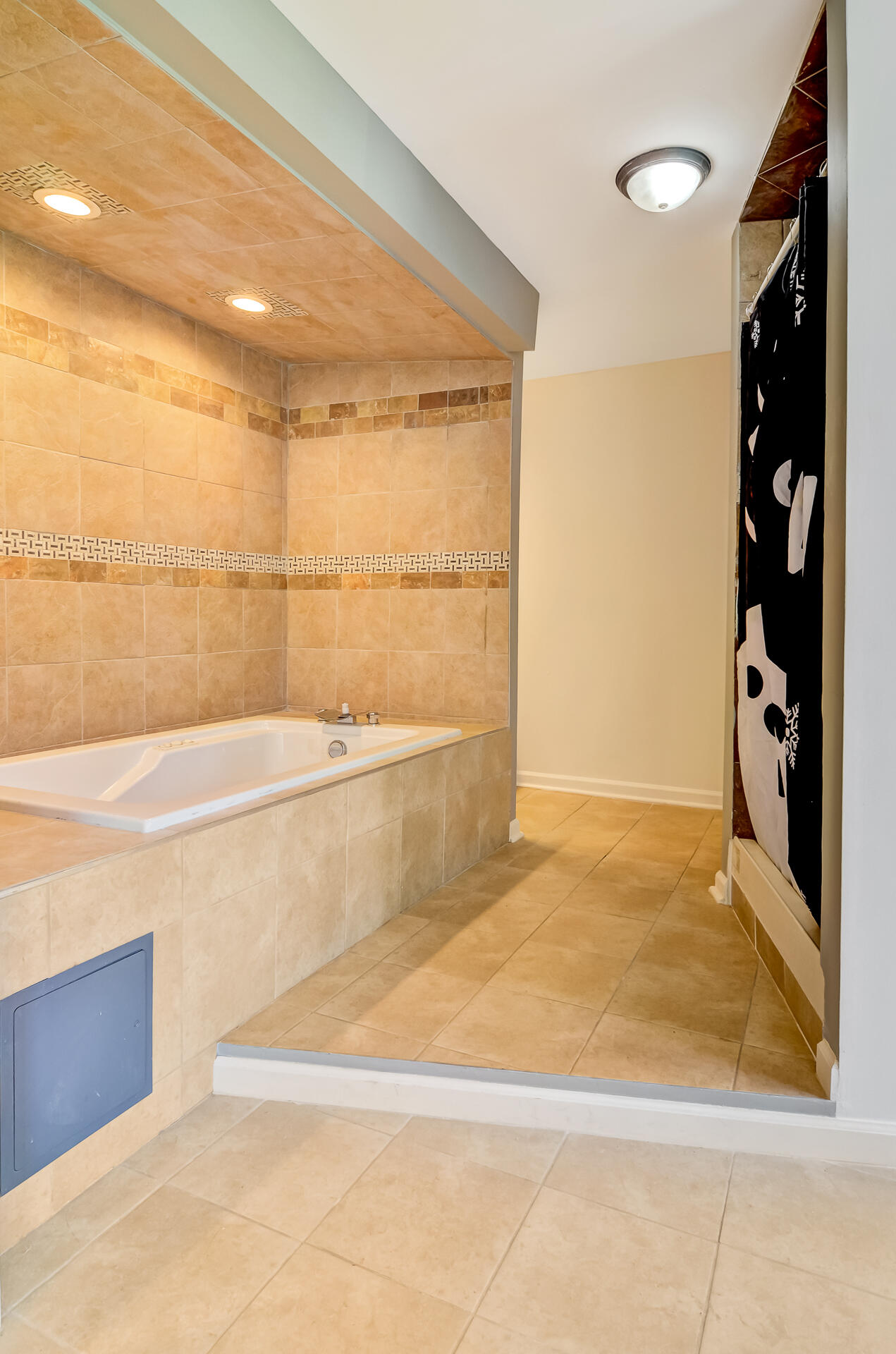 2212 Elm Tree Lane, Crown Point, IN 46307; Image #20