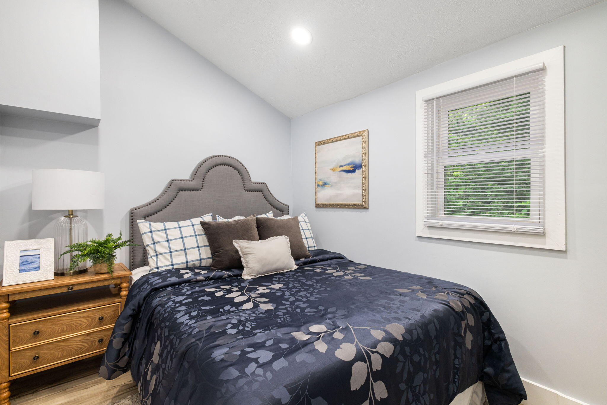 7323 E Pansy Lane, New Carlisle, IN 46552; Image #8
