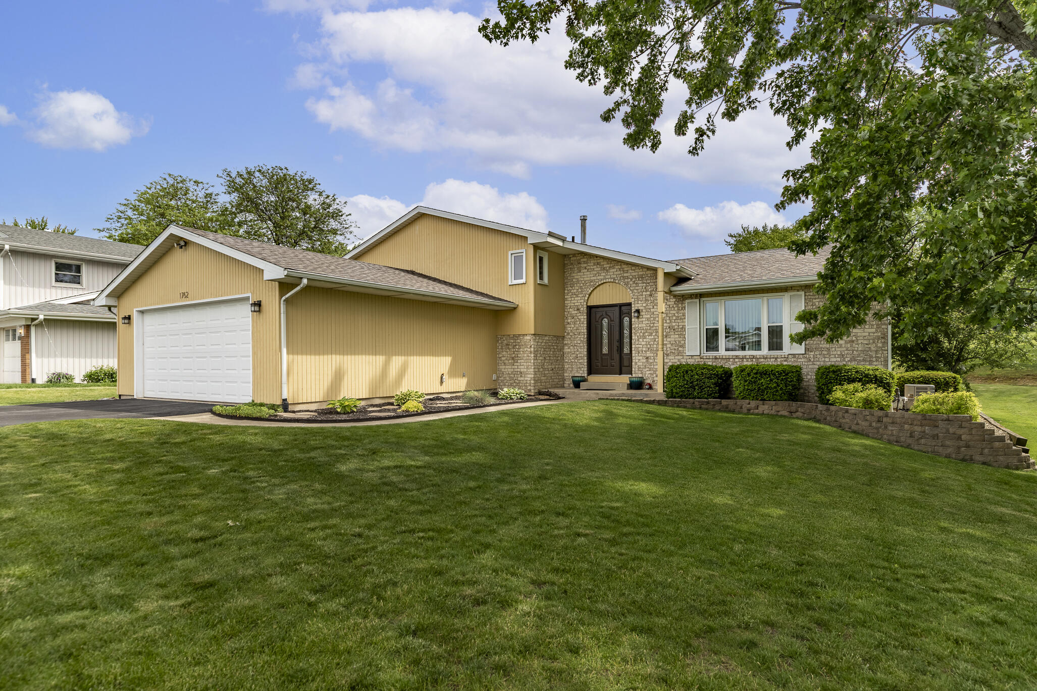 1762 Broadacre Road, Crown Point, IN 46307; Image #4
