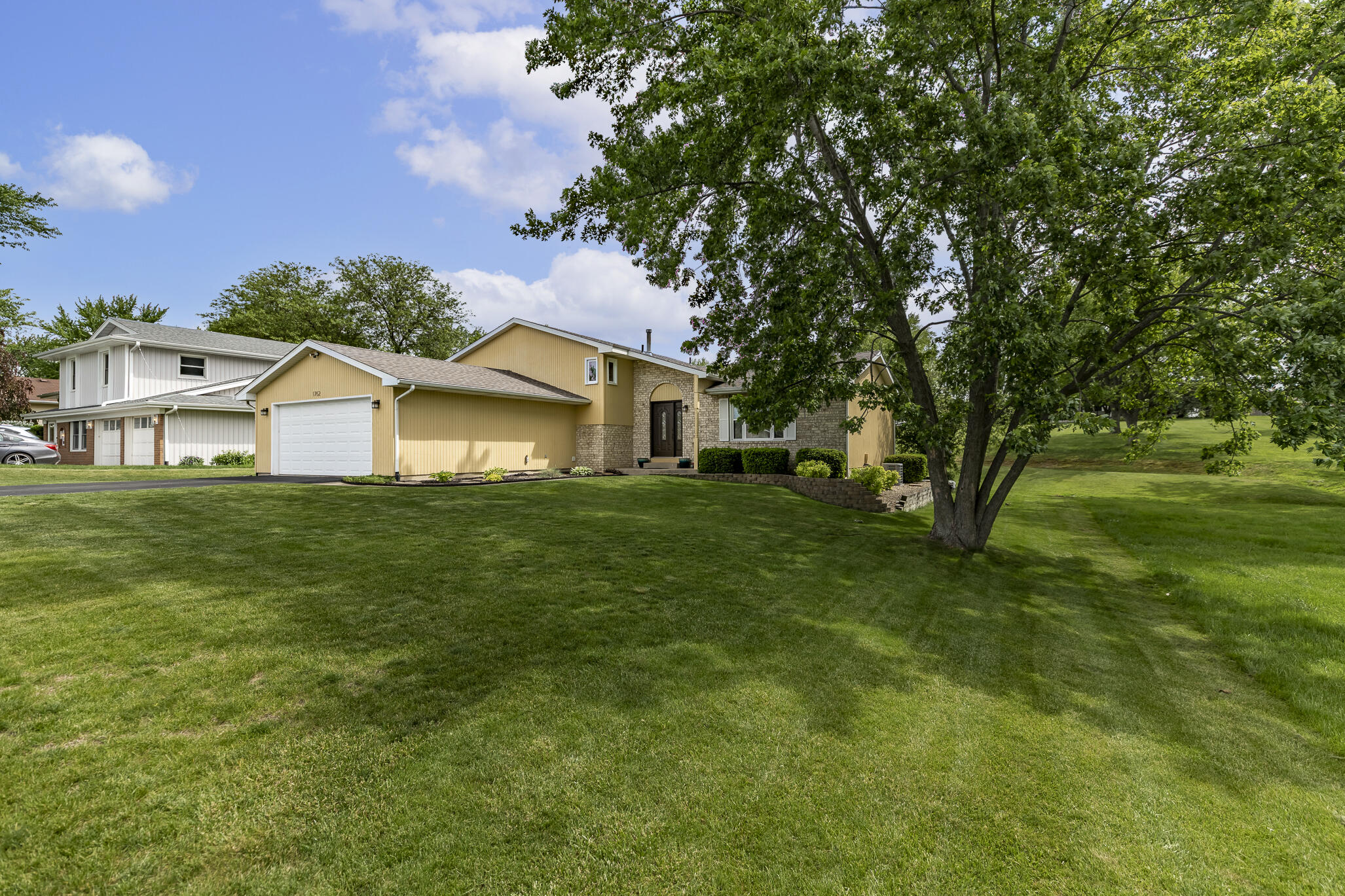 1762 Broadacre Road, Crown Point, IN 46307; Image #5