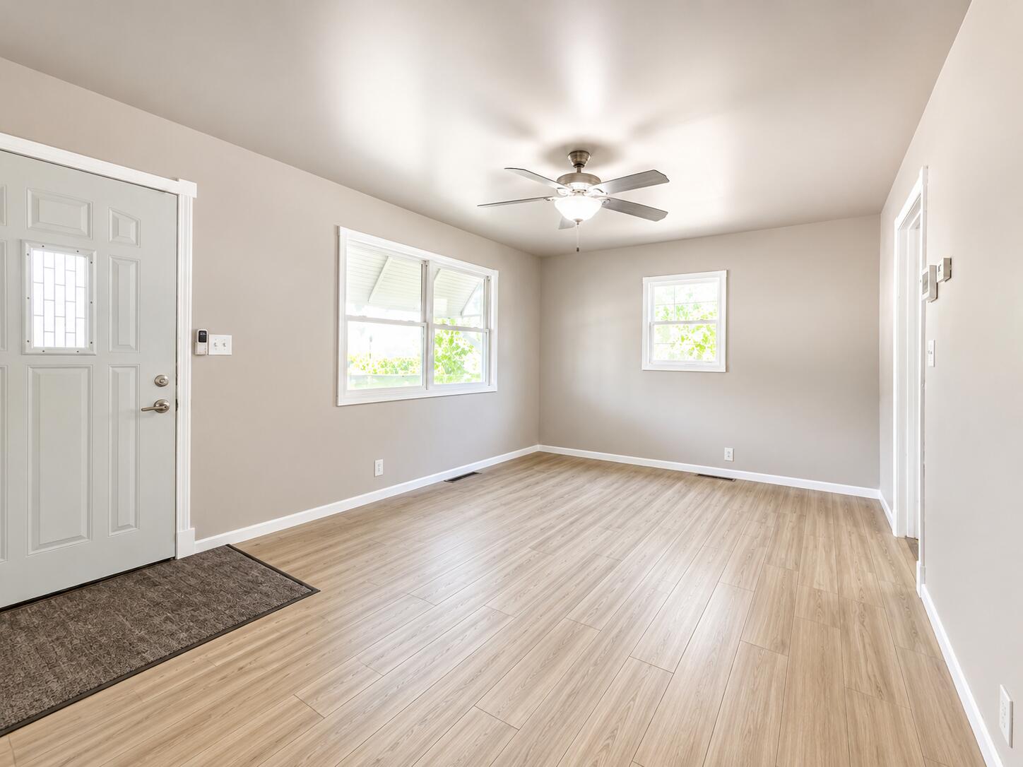 117 N Calumet Avenue, Michigan City, IN 46360; Image #3