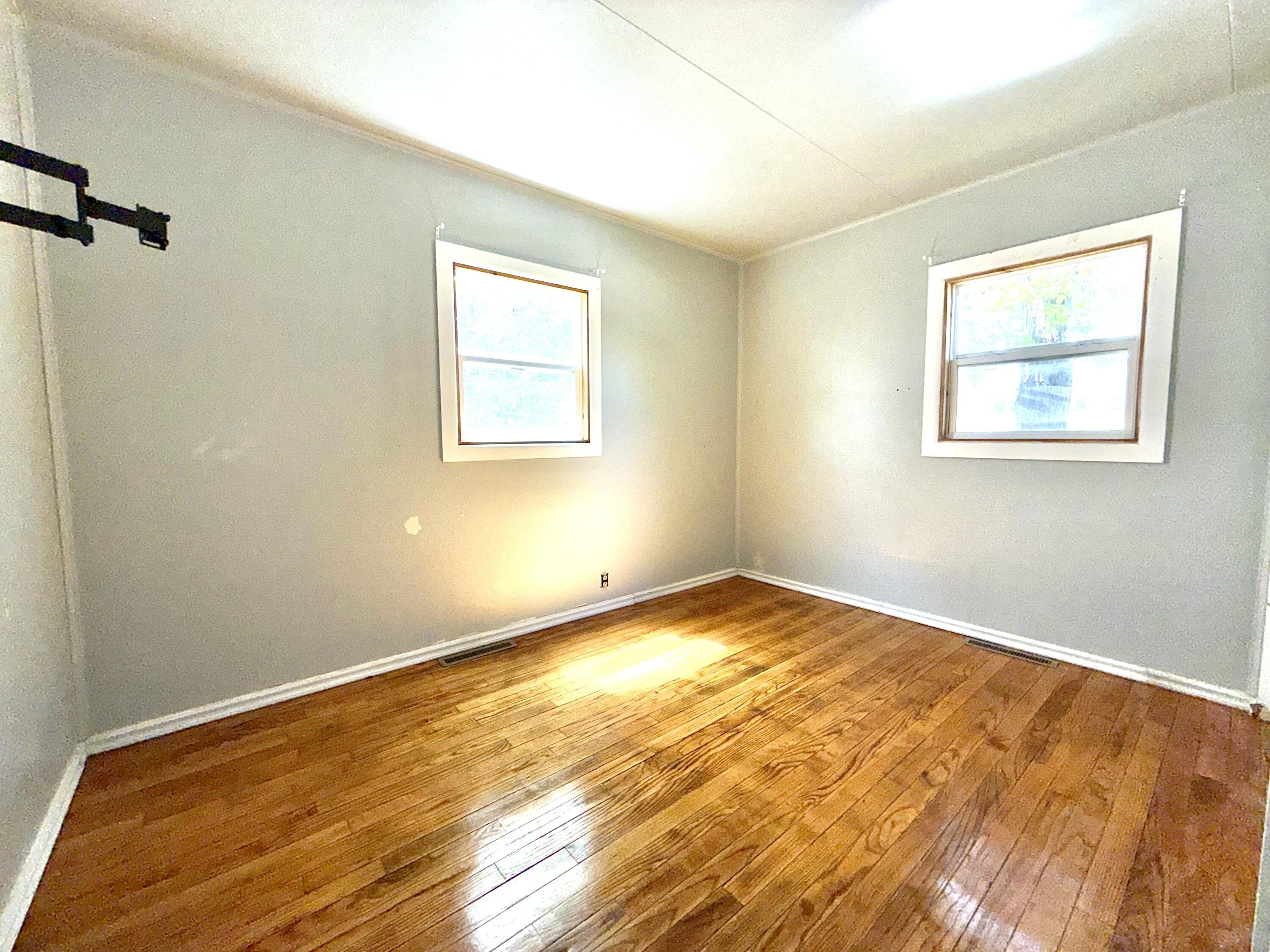 117 N Calumet Avenue, Michigan City, IN 46360; Image #7