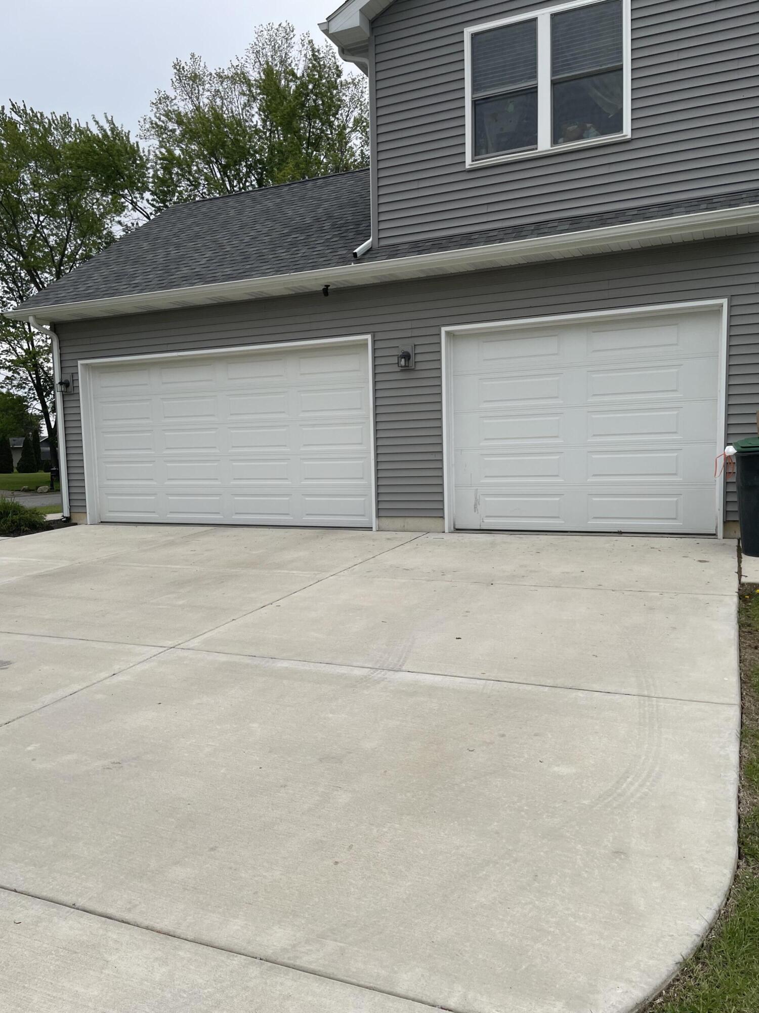 1957 Hickory Drive, Hobart, IN 46342; Image #6