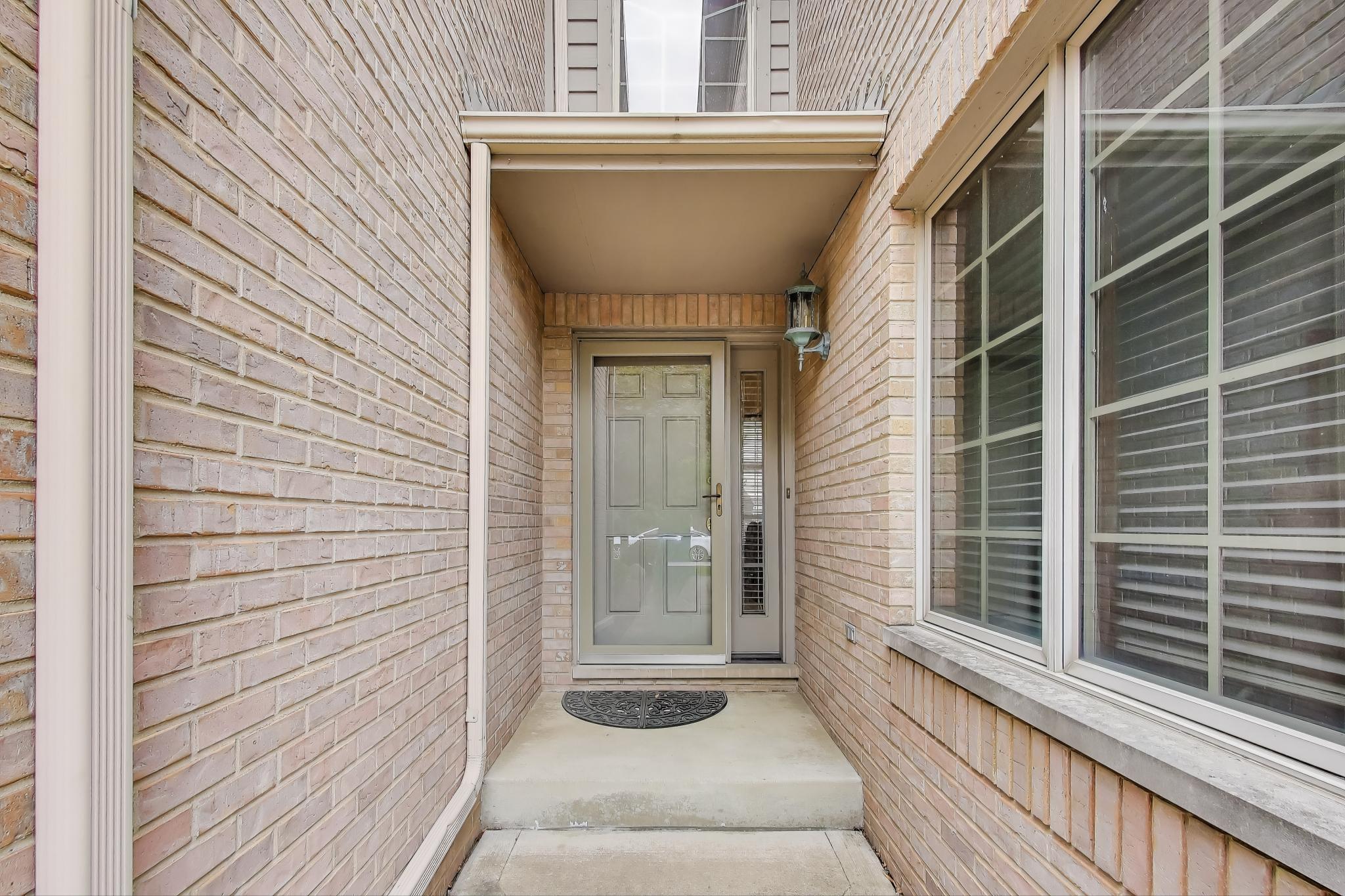 1617 Cherry Blossom Drive, Munster, IN 46321; Image #4