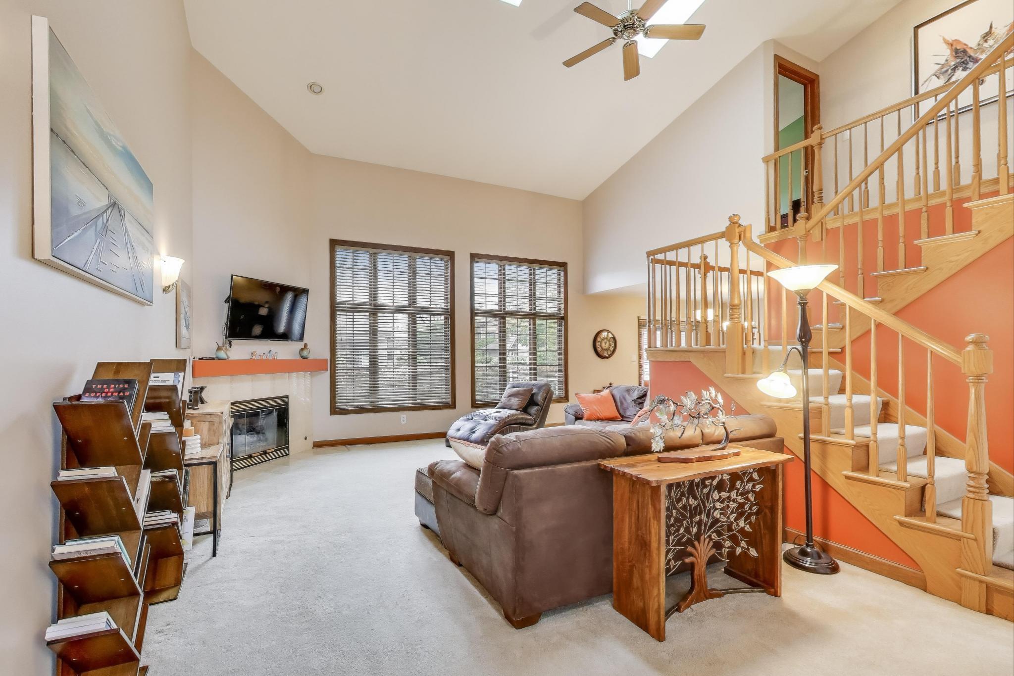 1617 Cherry Blossom Drive, Munster, IN 46321; Image #8