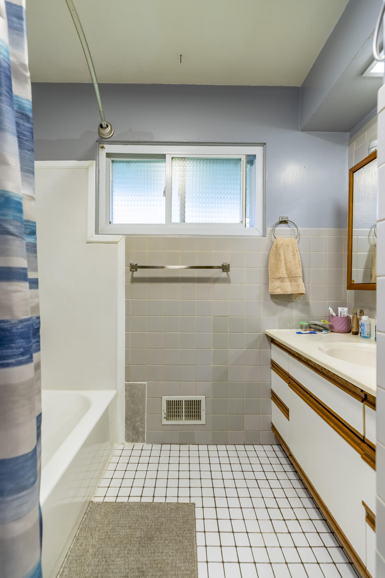 4900 Arthur Street, Gary, IN 46408; Image #12