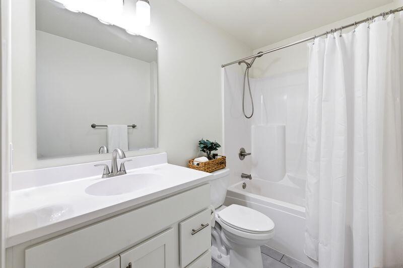 82 Prince William Court, La Porte, IN 46350; Image #15