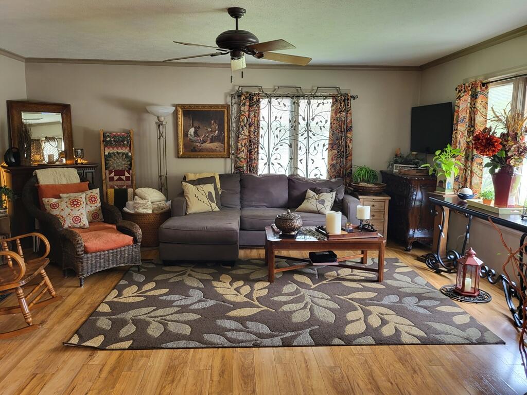204 Sagamore Pkwy, La Porte, IN 46350; Image #5