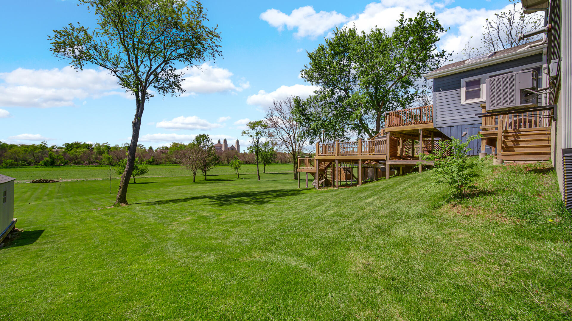 10730 Forestdale Street, St. John, IN 46373; Image #23
