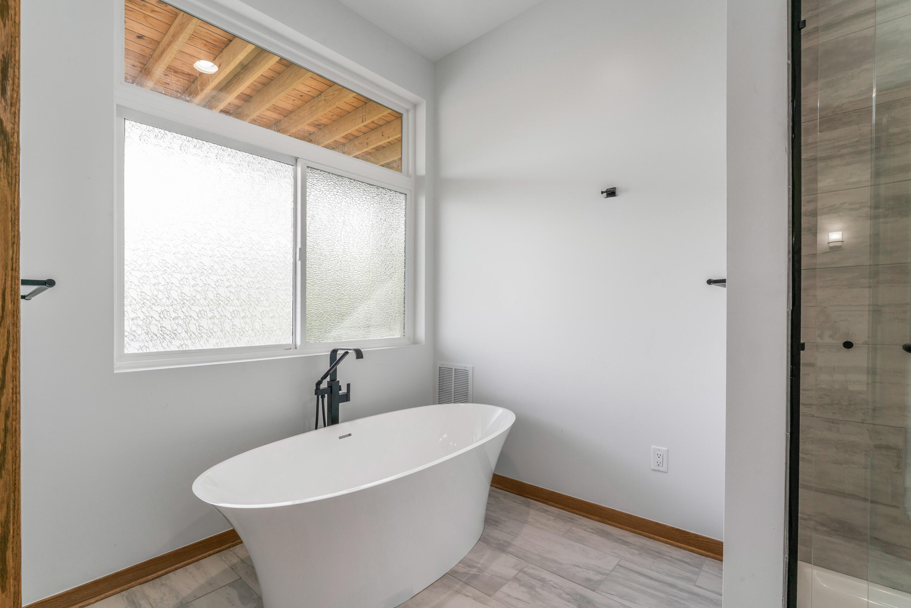 220 Robbins Road, Valparaiso, IN 46385; Image #33
