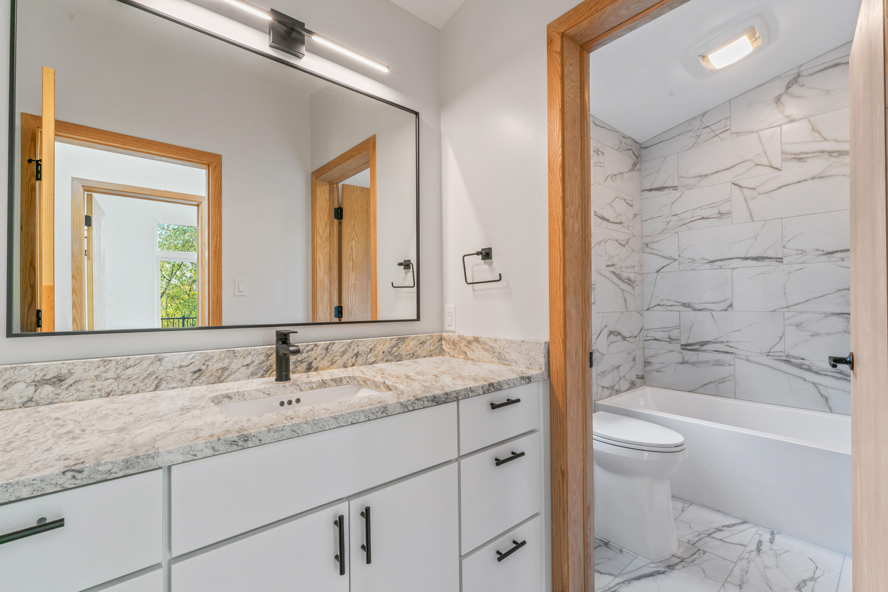 220 Robbins Road, Valparaiso, IN 46385; Image #35