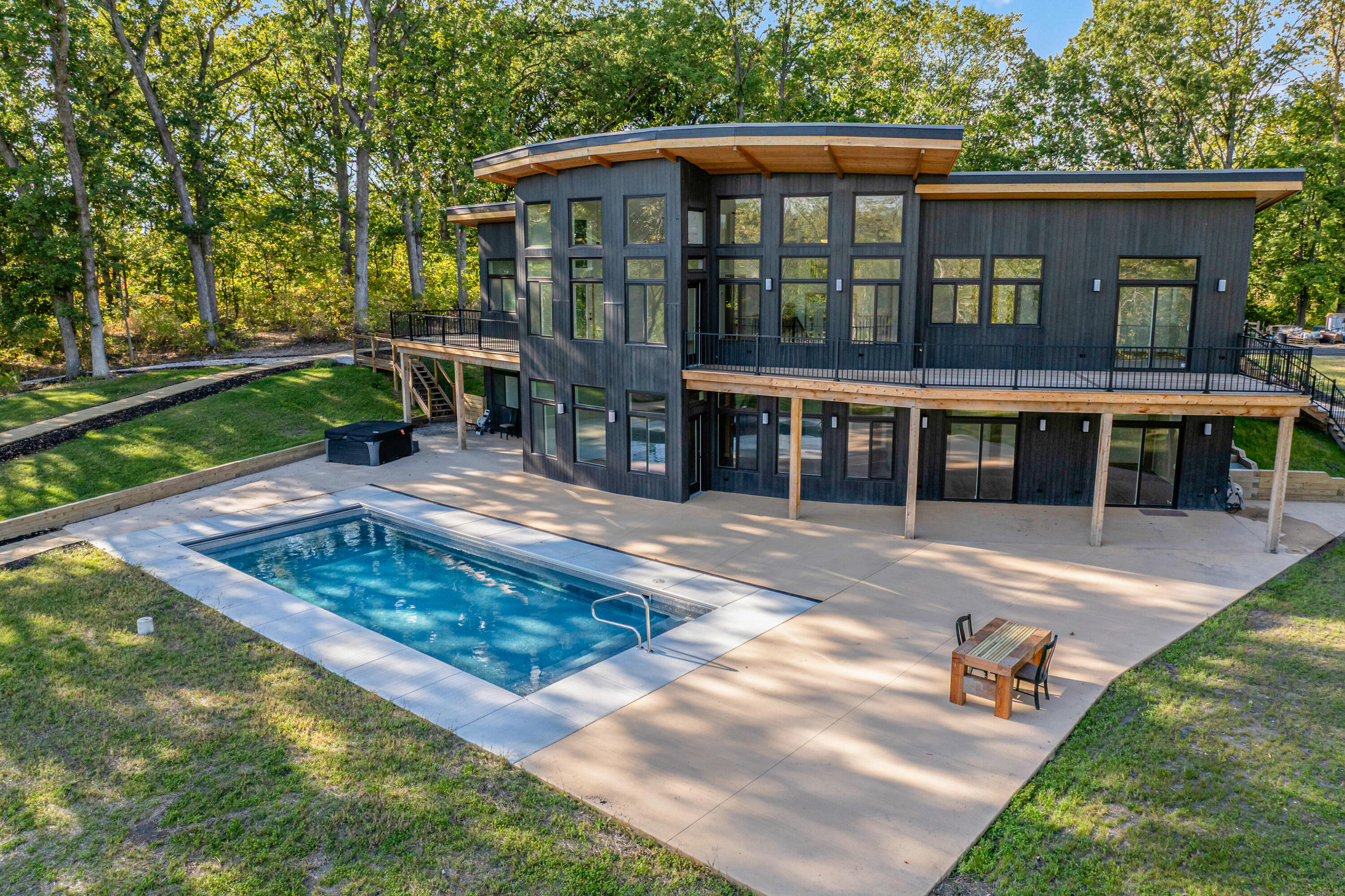 220 Robbins Road, Valparaiso, IN 46385; Image #6